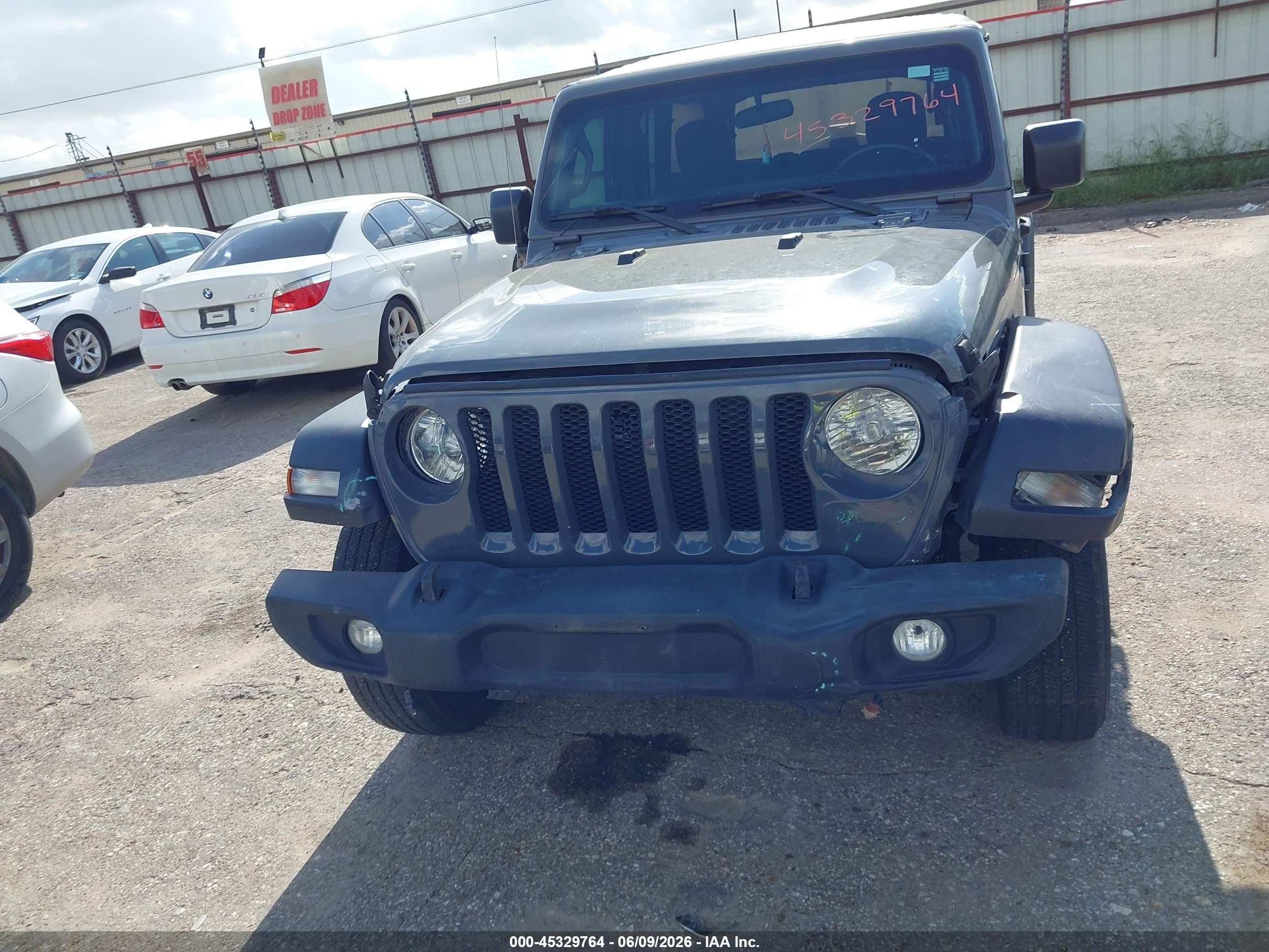 2021 Jeep Wrangler Unlimited Sport S 4x4 Серый vin: 1C4HJXDN9MW509148