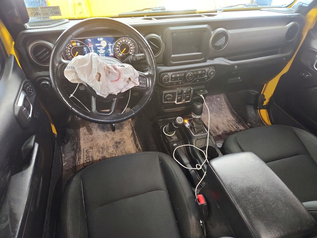 2021 Jeep Wrangler Unlimited Sport Желтый vin: 1C4HJXDN9MW566675