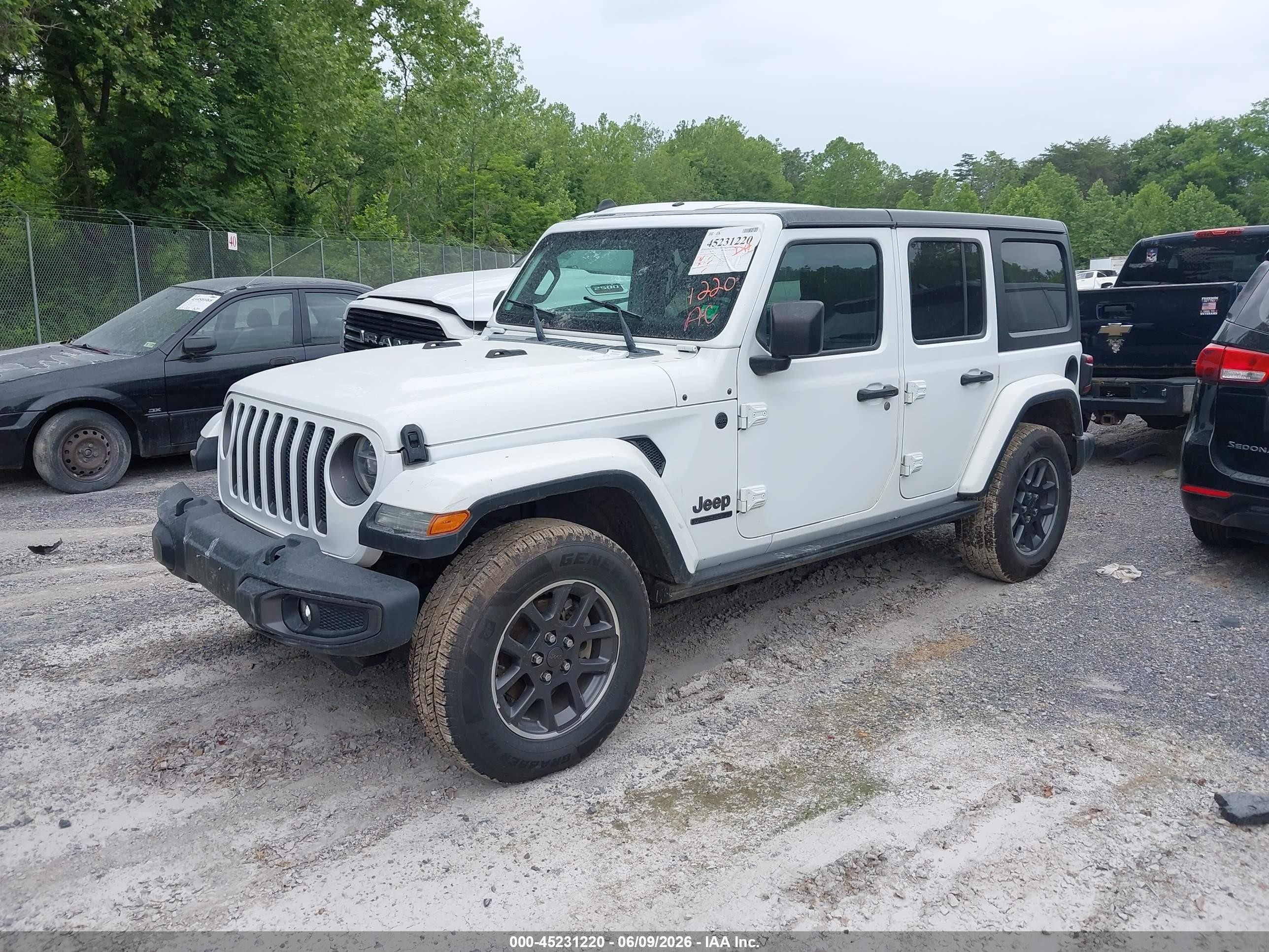 2021 Jeep Wrangler Unlimited 80th Anniversary 4x4 White vin: 1C4HJXDNXMW549478