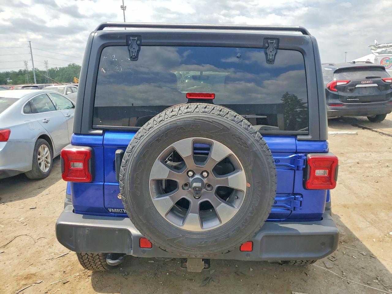 2019 Jeep Wrangler Unlimited Sahara Синий vin: 1C4HJXEG0KW660313