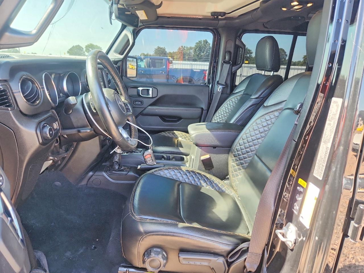 2023 Jeep Wrangler Sahara Black vin: 1C4HJXEG0PW607117