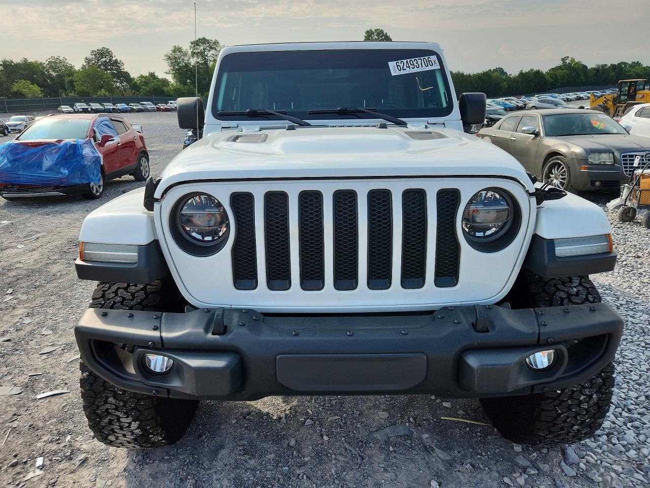 2019 Jeep Wrangler Unlimited Sahara White vin: 1C4HJXEG1KW642242