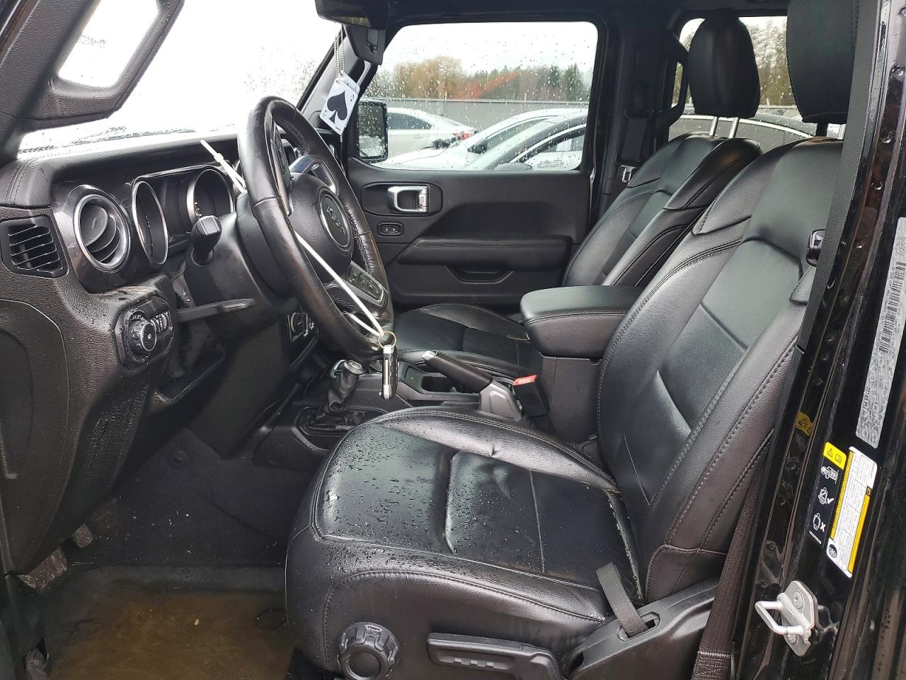 2020 Jeep Wrangler Unlimited Sahara Black vin: 1C4HJXEG1LW155060