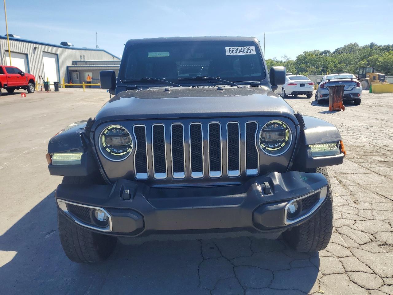 2018 Jeep Wrangler Unlimited Sahara Черный vin: 1C4HJXEG3JW153422