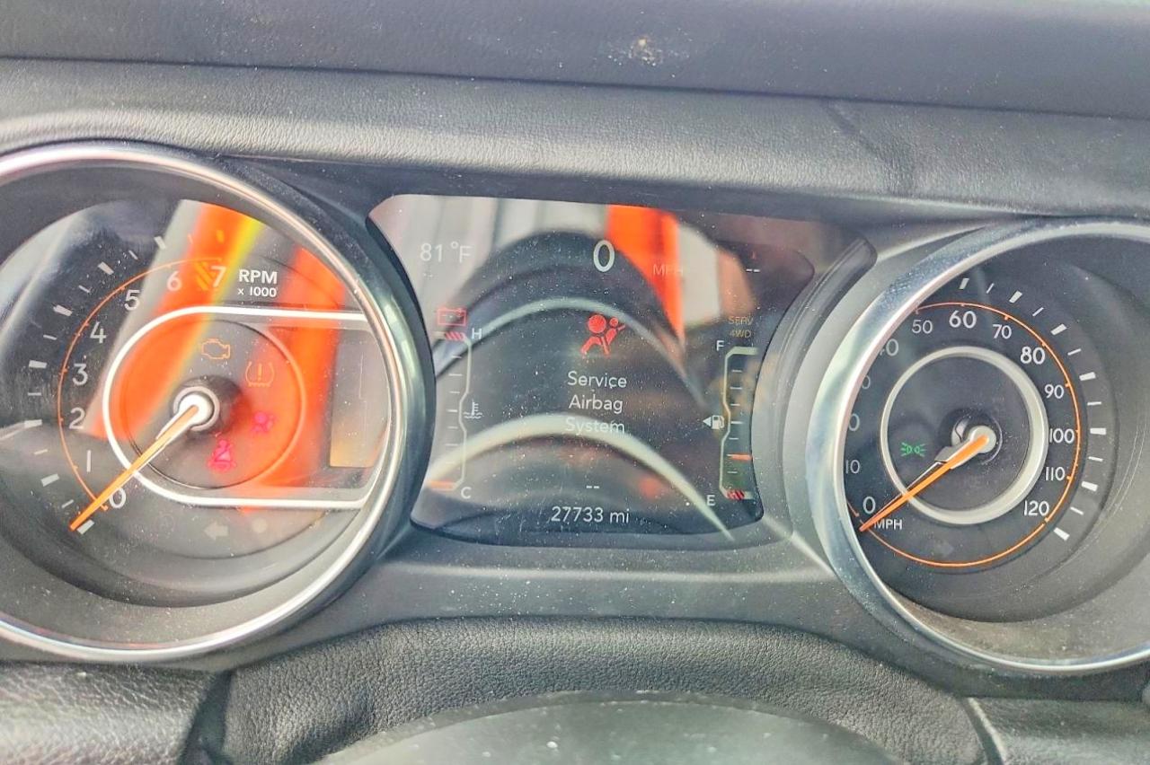 2021 Jeep Wrangler Unlimited Sahara Серебряный vin: 1C4HJXEG5MW659306