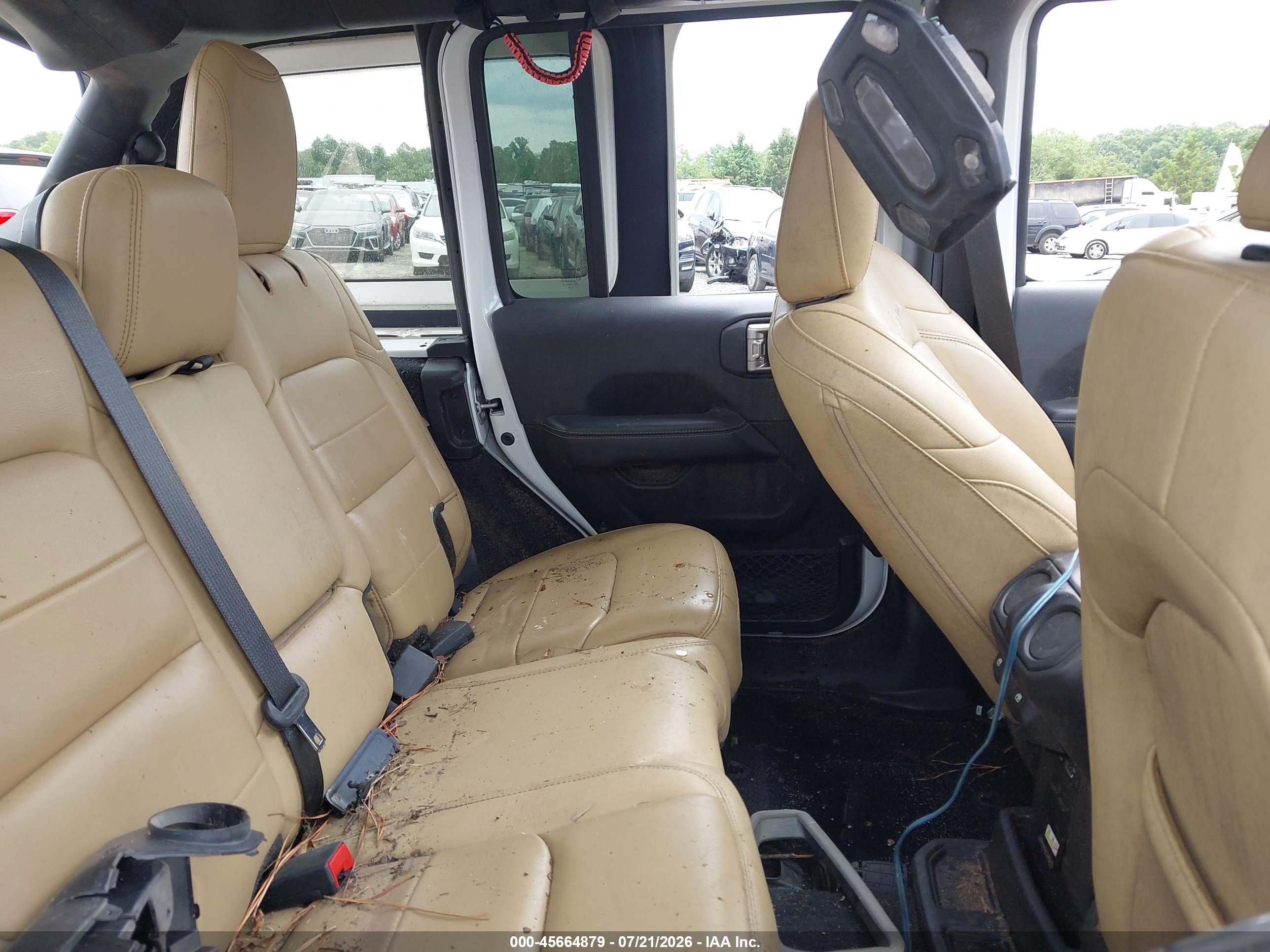 2019 Jeep Wrangler Unlimited Sahara 4x4 White vin: 1C4HJXEG6KW584662