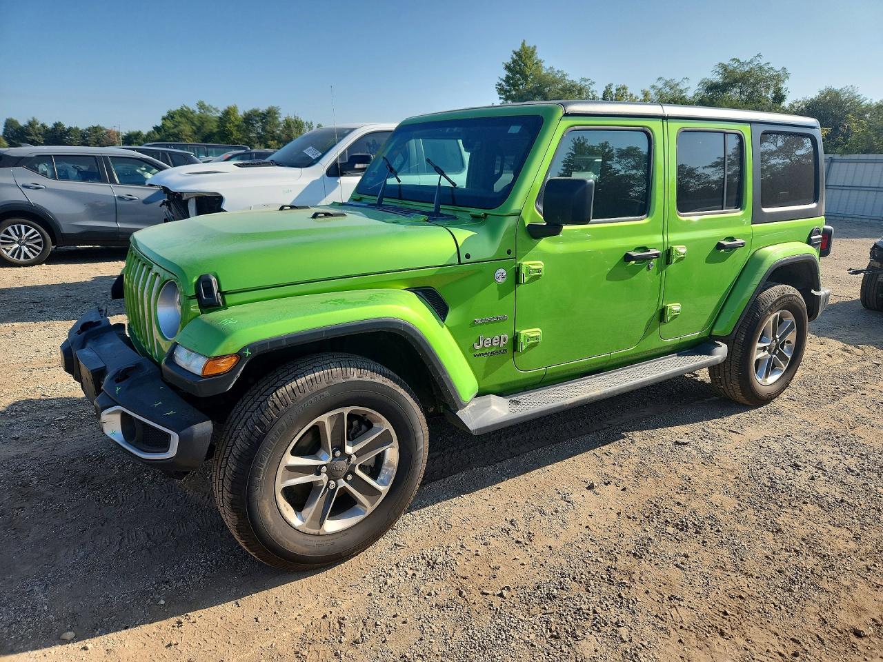 2018 Jeep Wrangler Unlimited Sahara Зеленый vin: 1C4HJXEG7JW278682