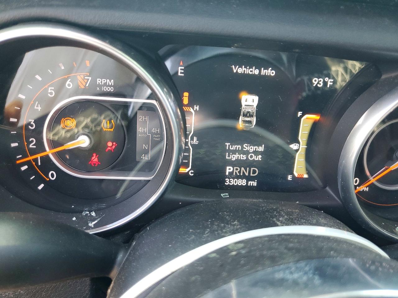2018 Jeep Wrangler Unlimited Sahara Red vin: 1C4HJXEG9JW148435
