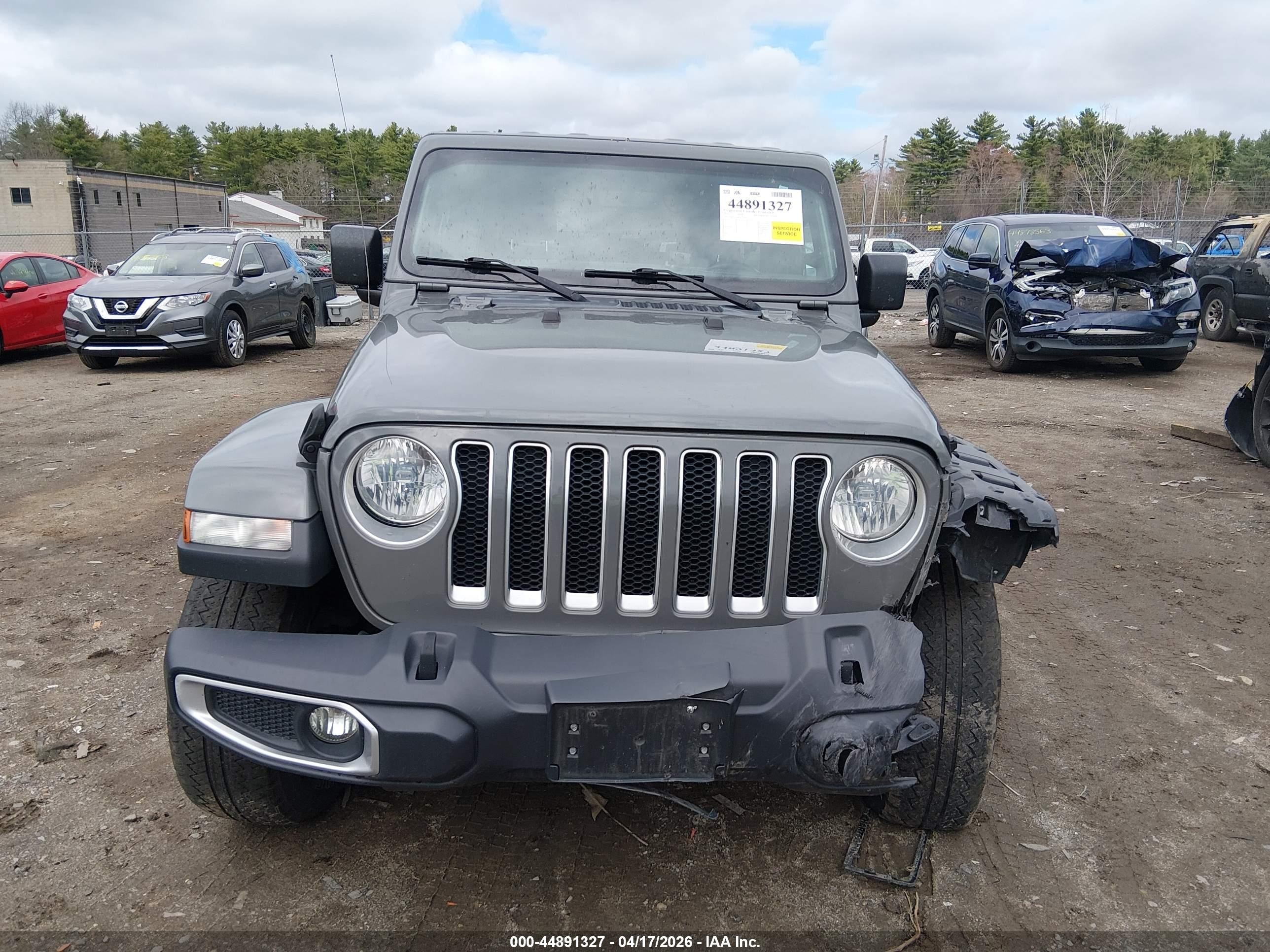 2019 Jeep Wrangler Unlimited Sahara 4x4 Gray vin: 1C4HJXEN0KW512449