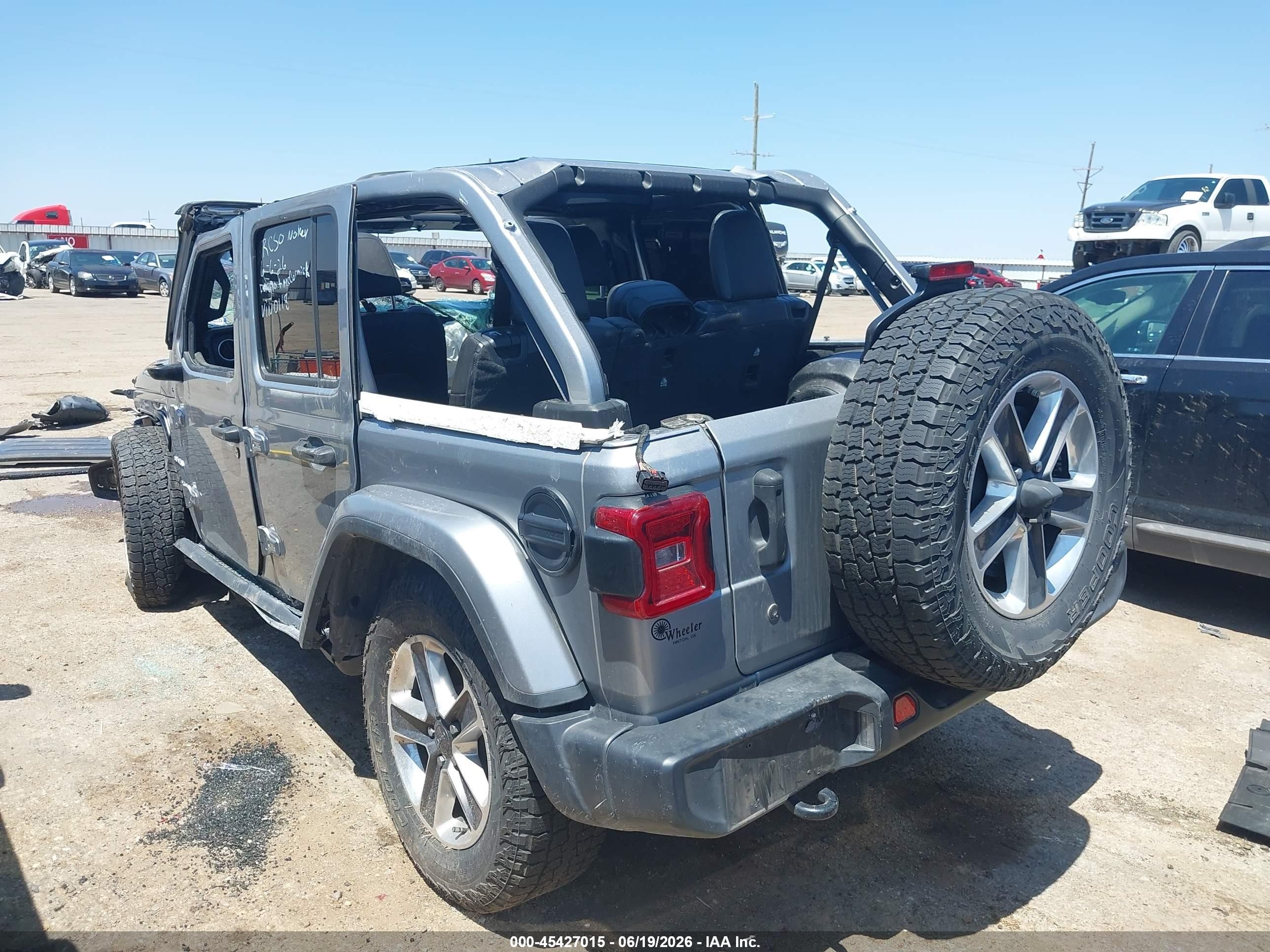 2019 Jeep Wrangler Unlimited Sahara 4x4 Gray vin: 1C4HJXEN0KW690118