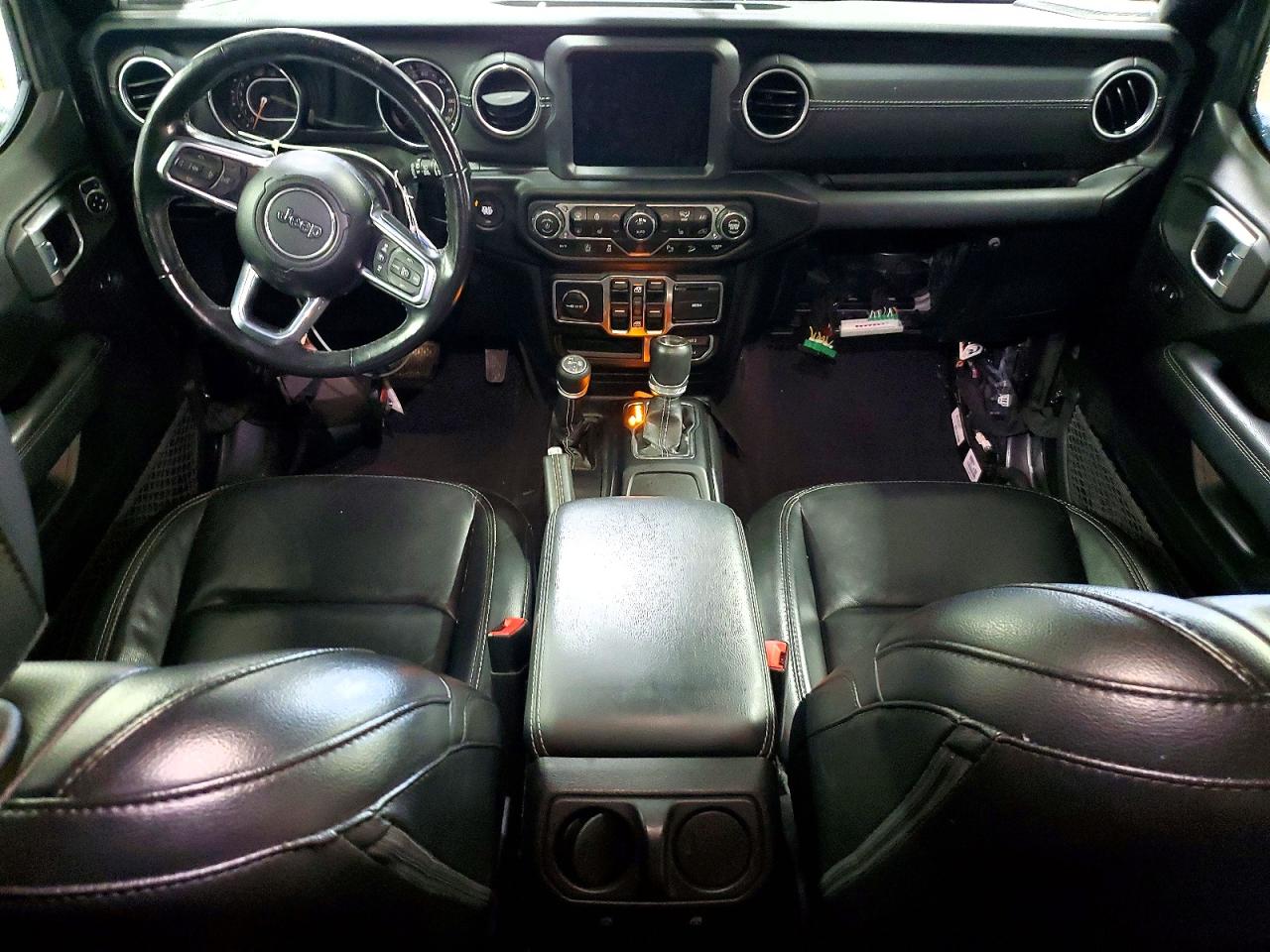 2020 Jeep Wrangler Unlimited Sahara Gray vin: 1C4HJXEN4LW223074