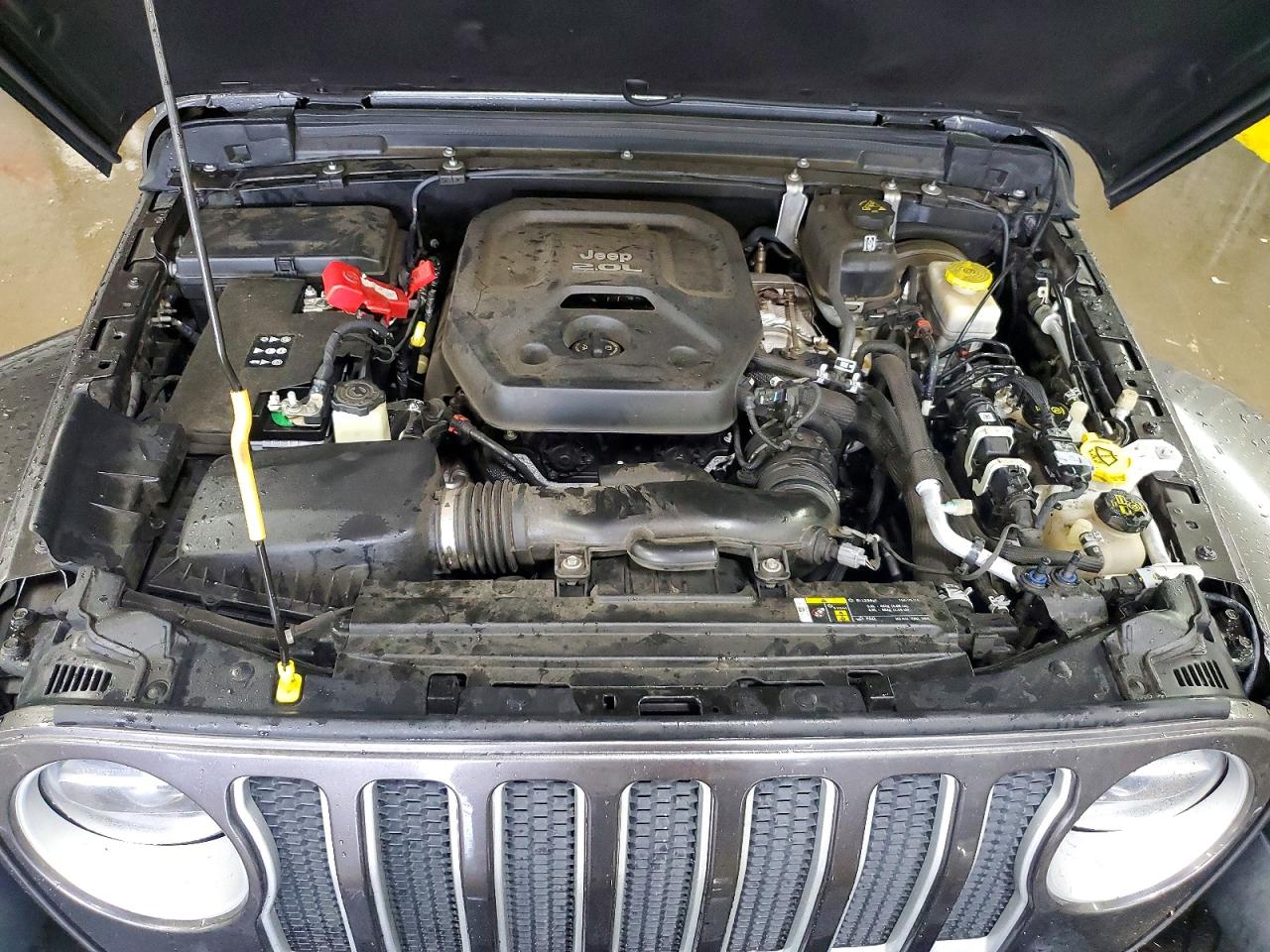 2020 Jeep Wrangler Unlimited Sahara Gray vin: 1C4HJXEN4LW223074
