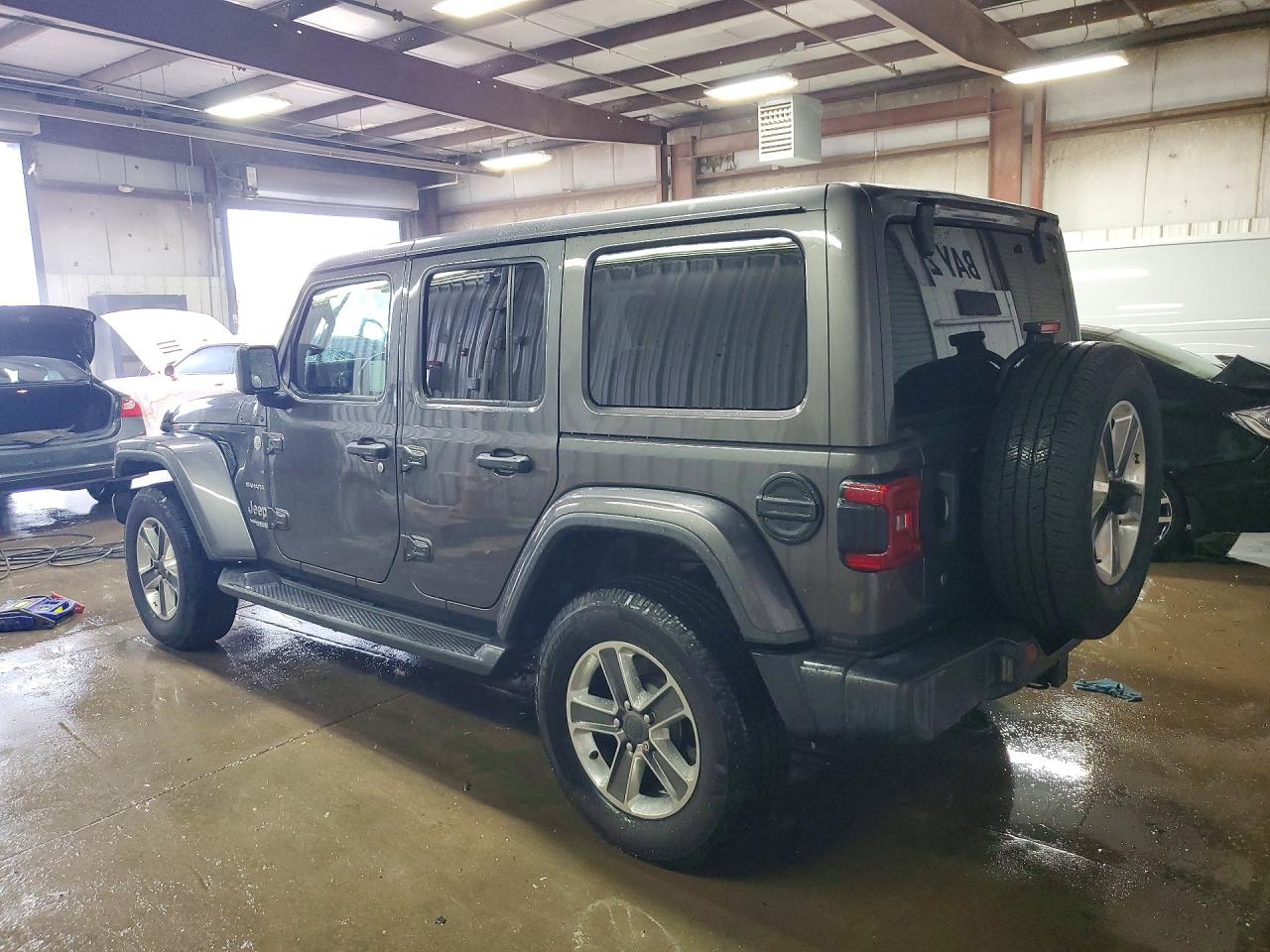 2020 Jeep Wrangler Unlimited Sahara Gray vin: 1C4HJXEN4LW223074