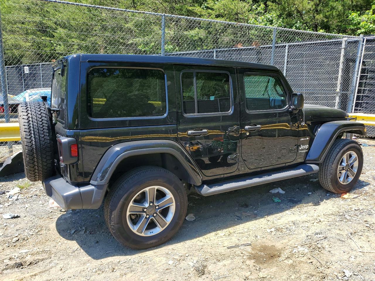 2021 Jeep Wrangler Unlimited Sahara Black vin: 1C4HJXEN4MW585536