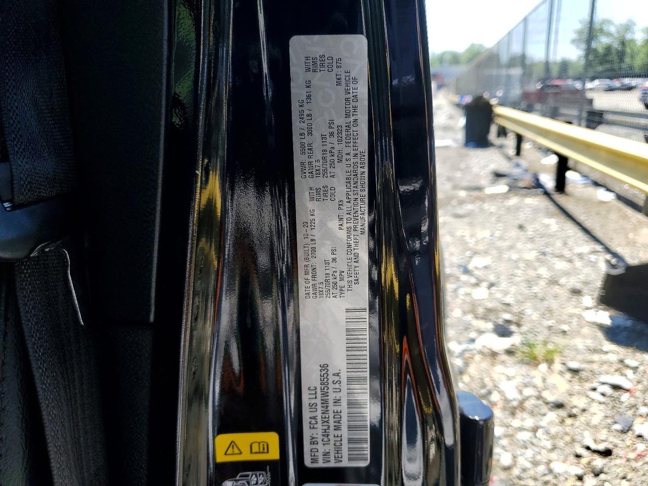 2021 Jeep Wrangler Unlimited Sahara Black vin: 1C4HJXEN4MW585536