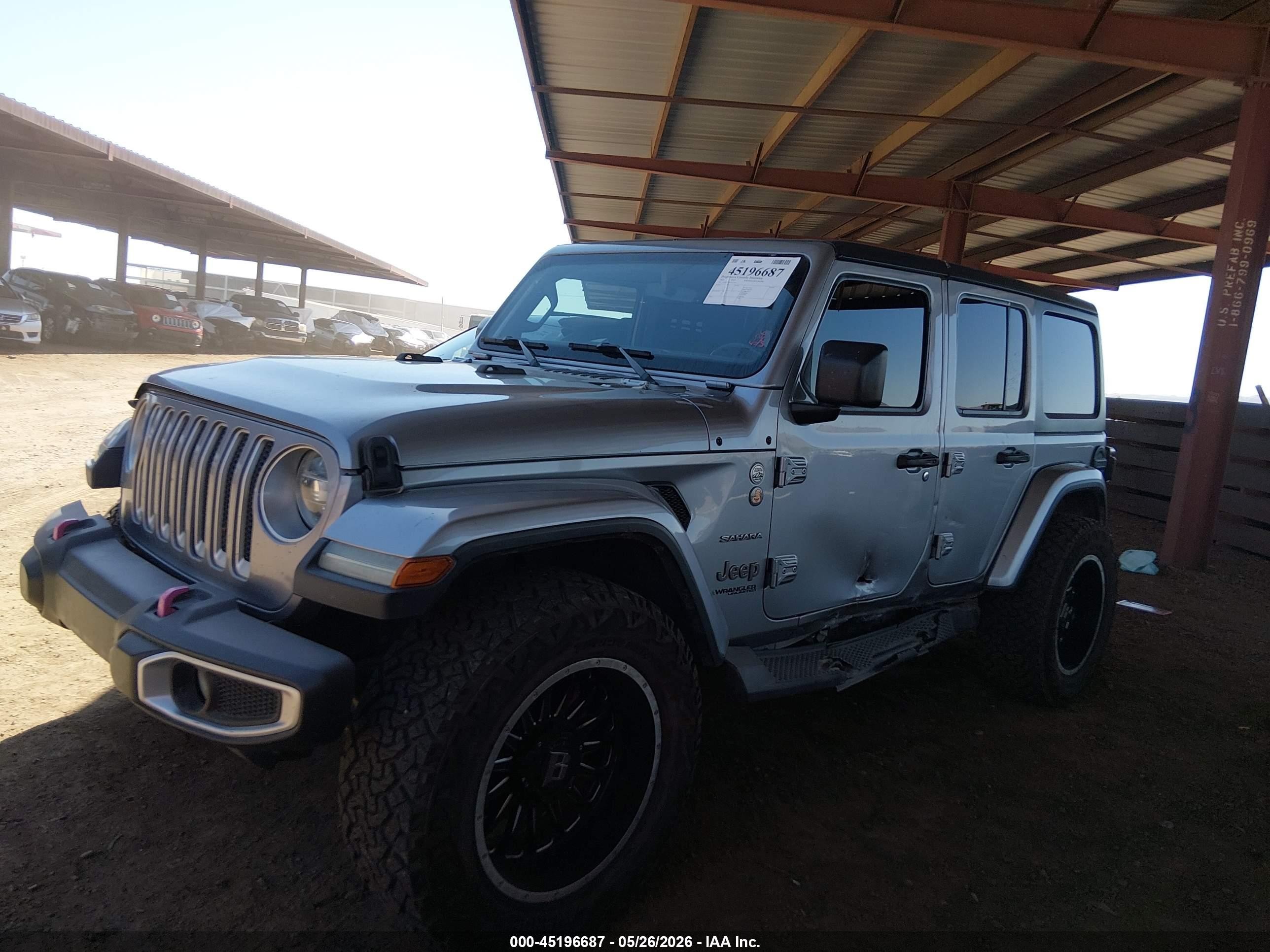 2020 Jeep Wrangler Unlimited Sahara 4x4 Серебряный vin: 1C4HJXEN6LW153545