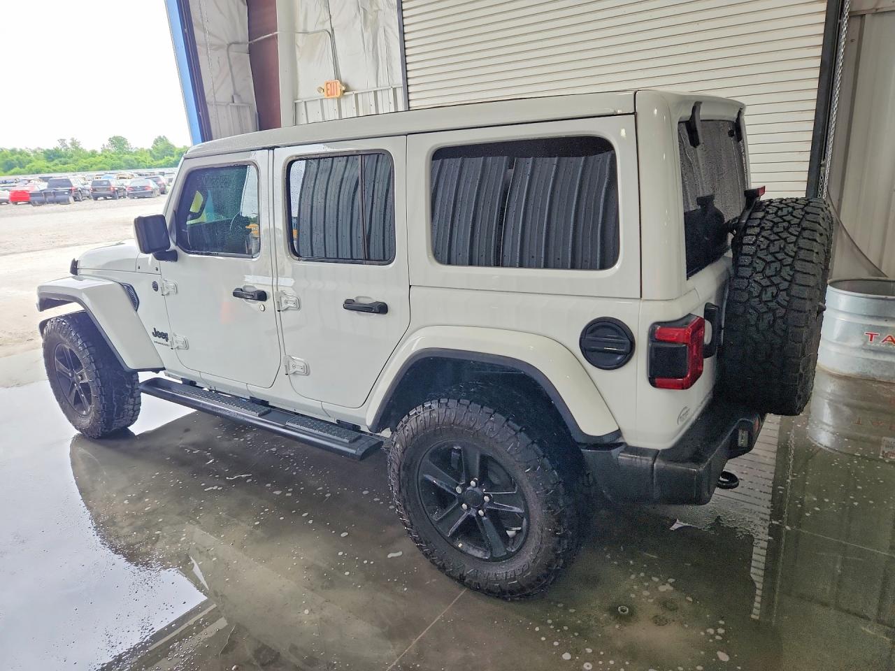 2023 Jeep Wrangler Sahara White vin: 1C4HJXEN8PW636461