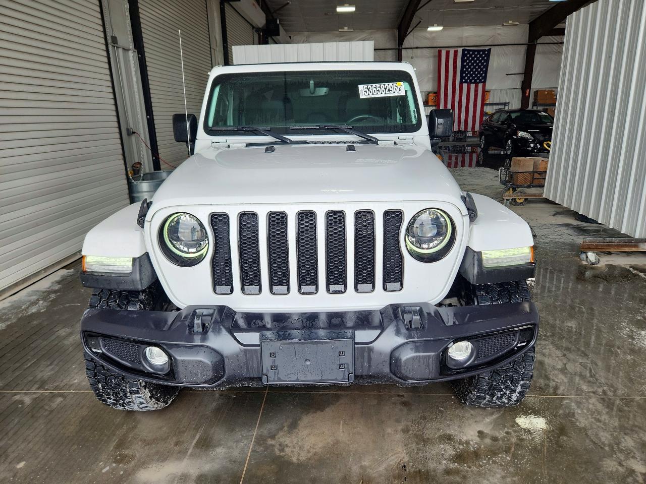 2023 Jeep Wrangler Sahara White vin: 1C4HJXEN8PW636461