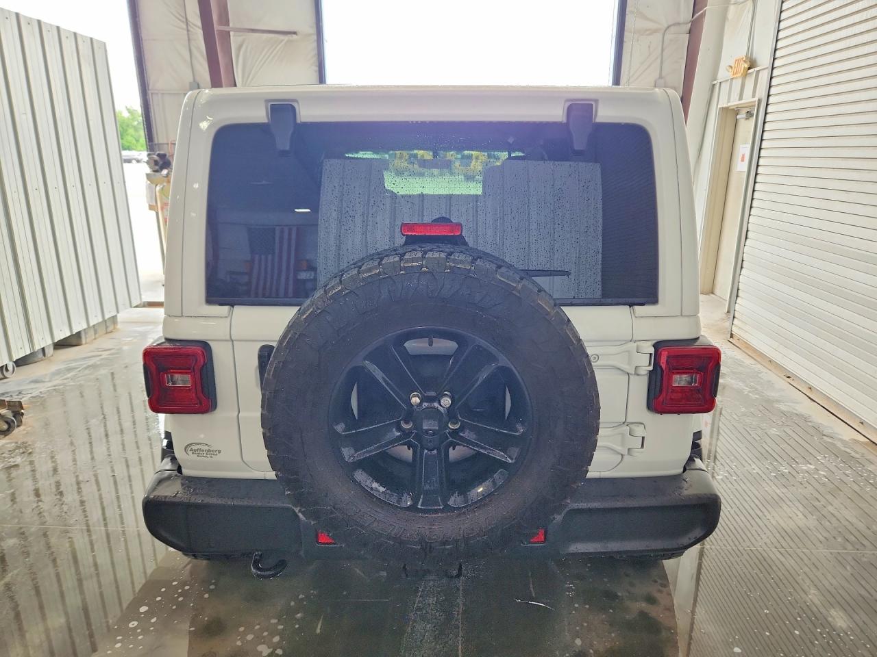 2023 Jeep Wrangler Sahara White vin: 1C4HJXEN8PW636461