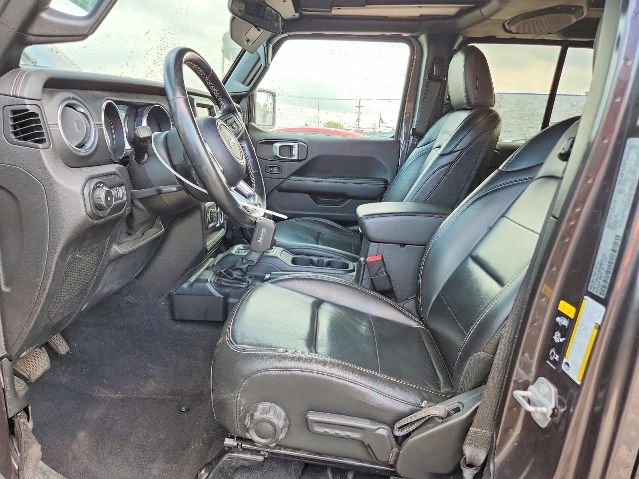 2021 Jeep Wrangler Unlimited Sahara Charcoal vin: 1C4HJXEN9MW573267