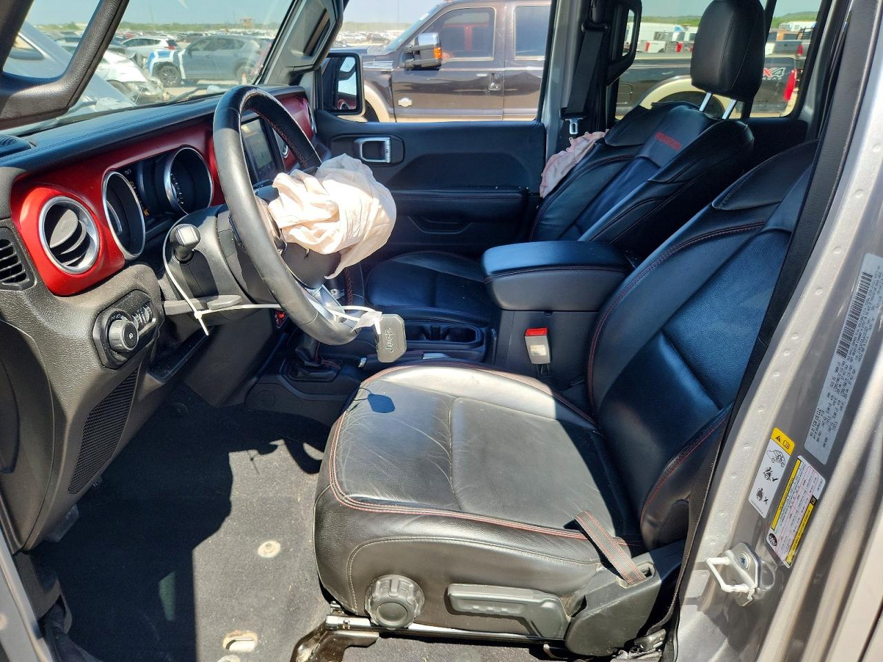 2018 Jeep Wrangler Unlimited Rubicon Silver vin: 1C4HJXFG0JW191527