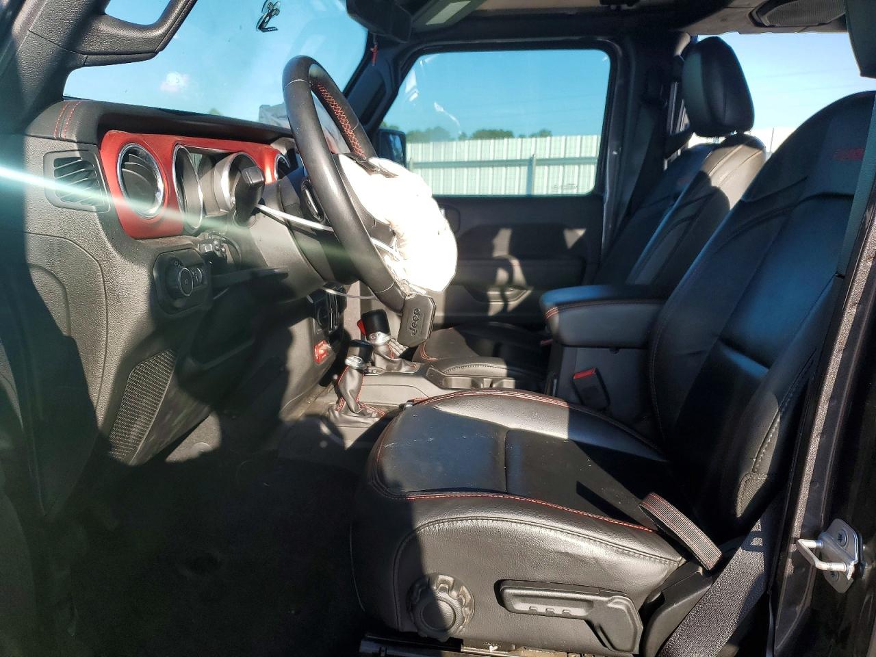 2019 Jeep Wrangler Unlimited Rubicon Gray vin: 1C4HJXFG6KW513895