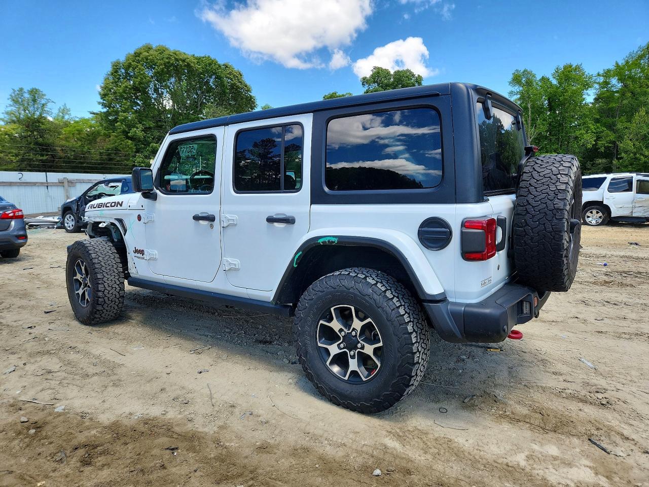2020 Jeep Wrangler Unlimited Rubicon White vin: 1C4HJXFG9LW244888