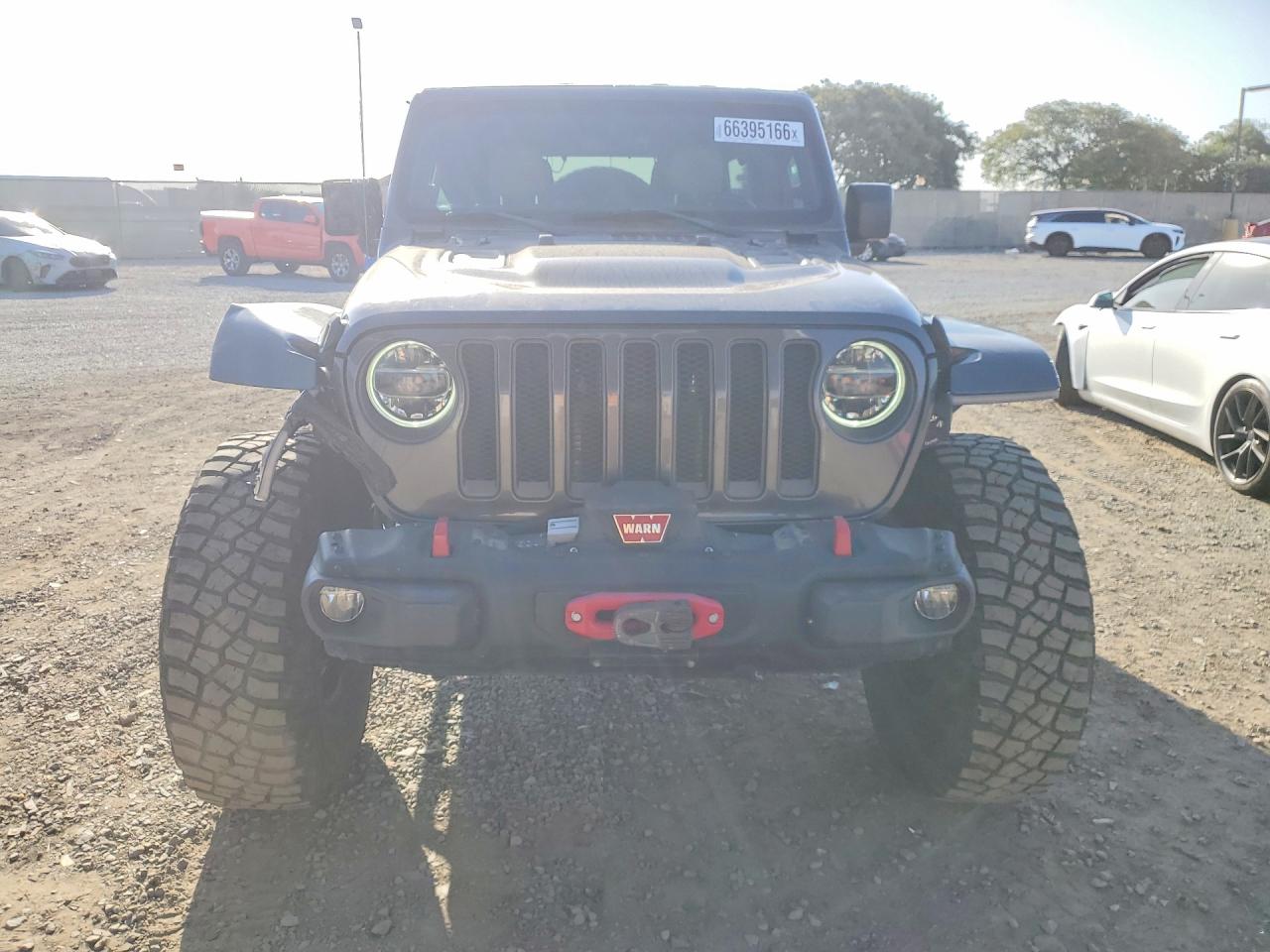 2018 Jeep Wrangler Unlimited Rubicon Gray vin: 1C4HJXFGXJW208589