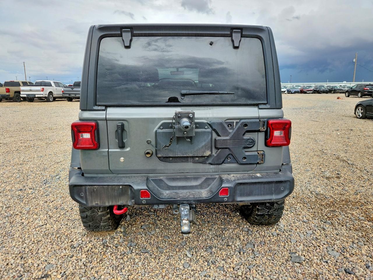 2020 Jeep Wrangler Unlimited Rubicon Silver vin: 1C4HJXFN3LW188493
