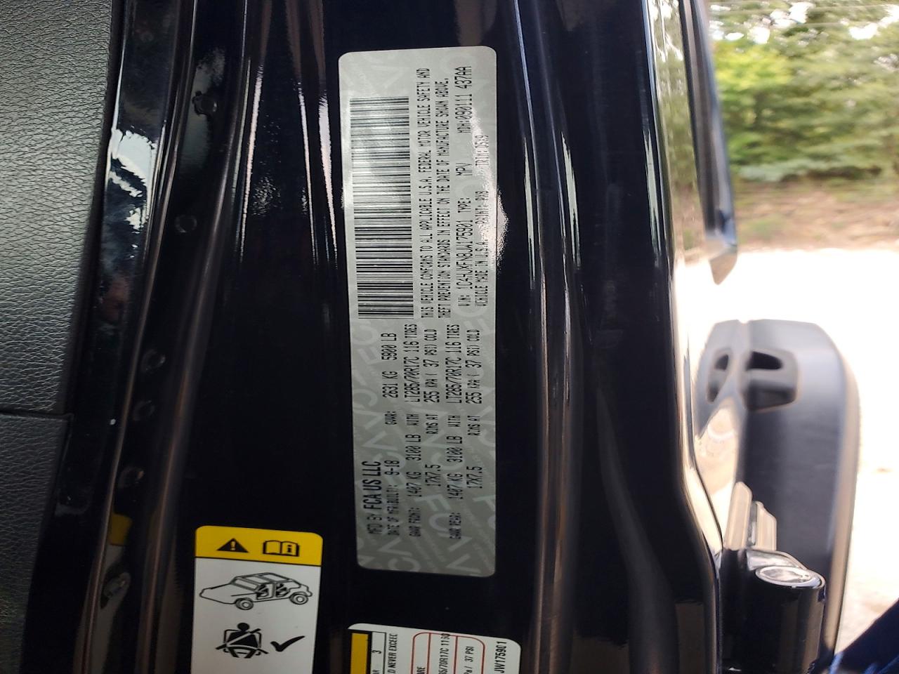 2018 Jeep Wrangler Unlimited Rubicon Black vin: 1C4HJXFN8JW175901