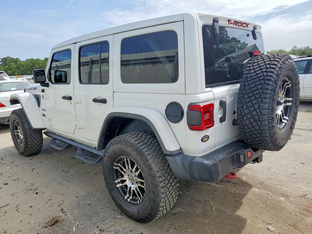 2020 Jeep Wrangler Unlimited Rubicon White vin: 1C4HJXFN8LW283714