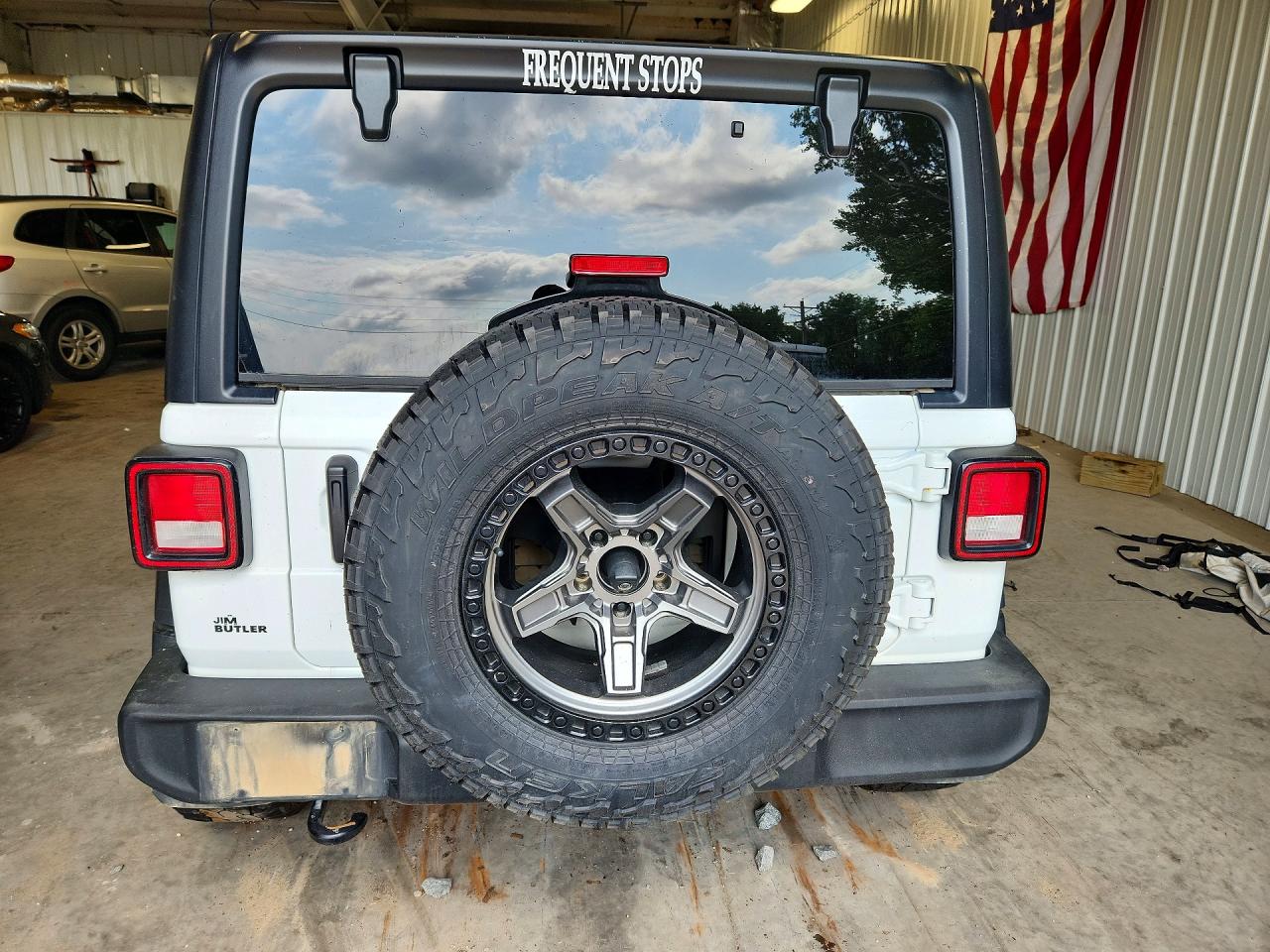 2022 Jeep Wrangler Unlimited Sport White vin: 1C4HJXKNXNW172929