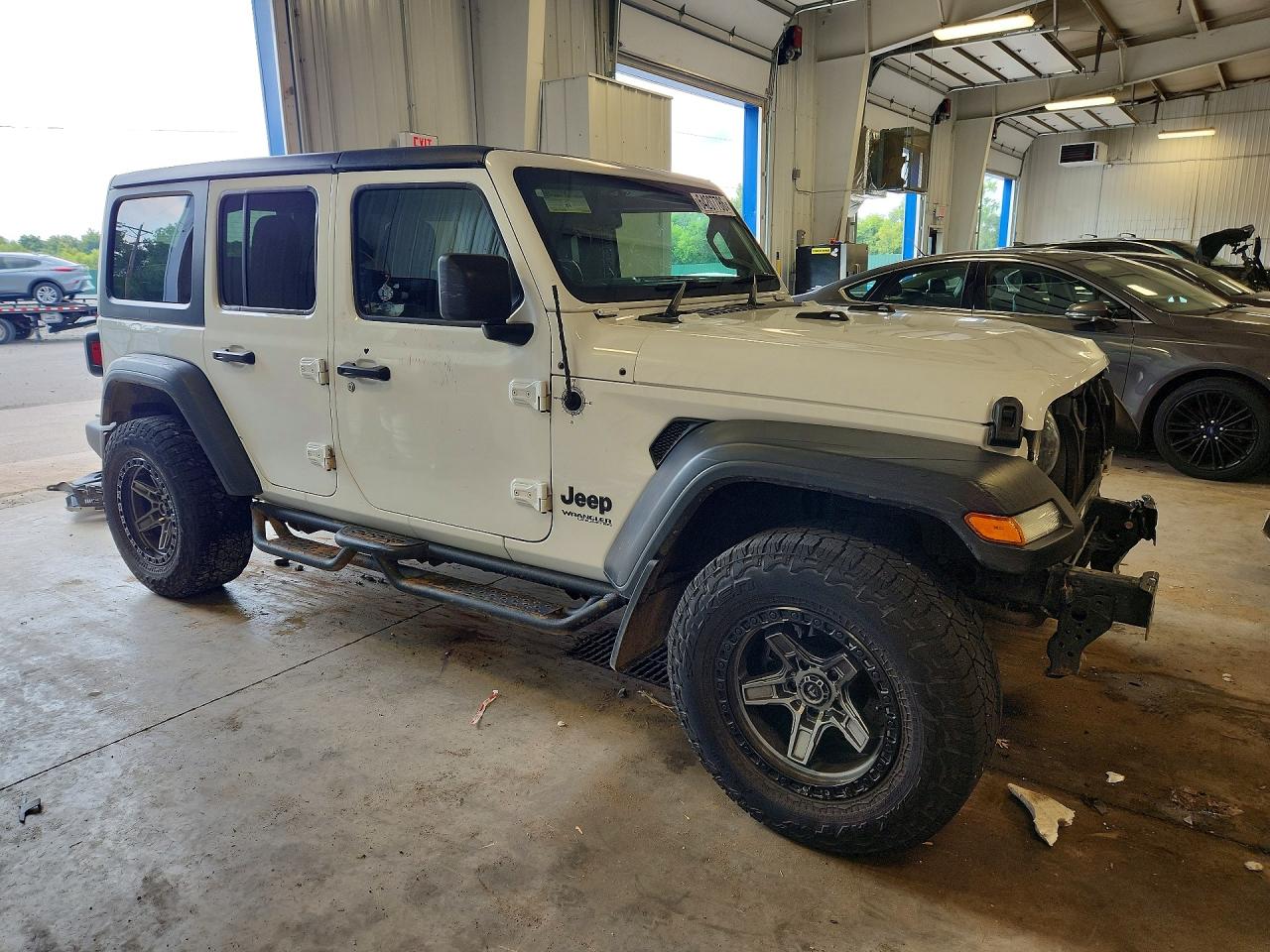 2022 Jeep Wrangler Unlimited Sport White vin: 1C4HJXKNXNW172929