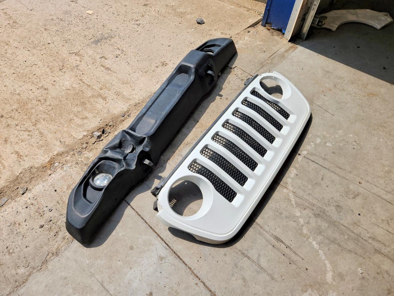 2022 Jeep Wrangler Unlimited Sport White vin: 1C4HJXKNXNW172929