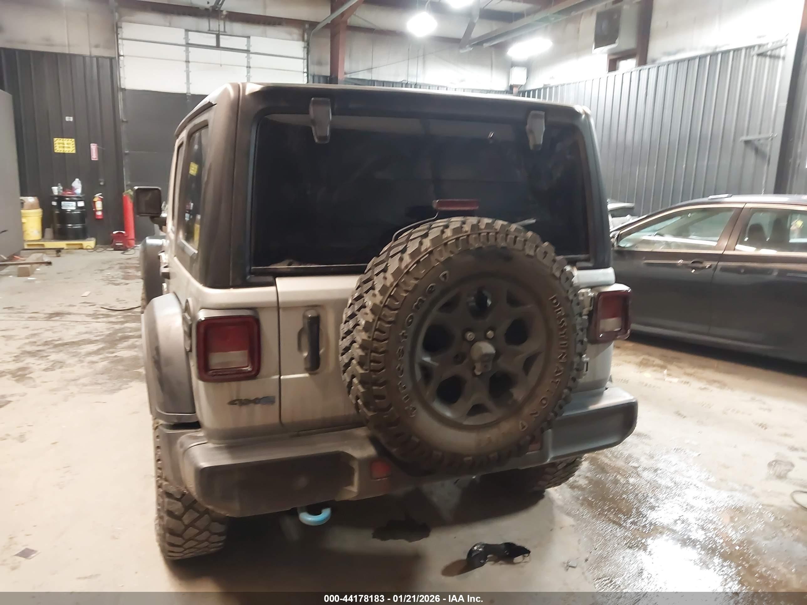 2023 Jeep Wrangler 4xe 4x4 Gray vin: 1C4JJXN68PW693608