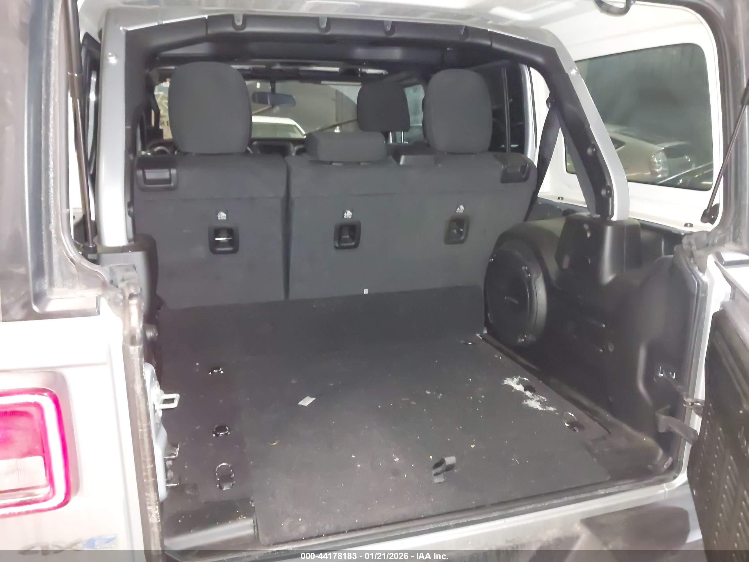 2023 Jeep Wrangler 4xe 4x4 Gray vin: 1C4JJXN68PW693608