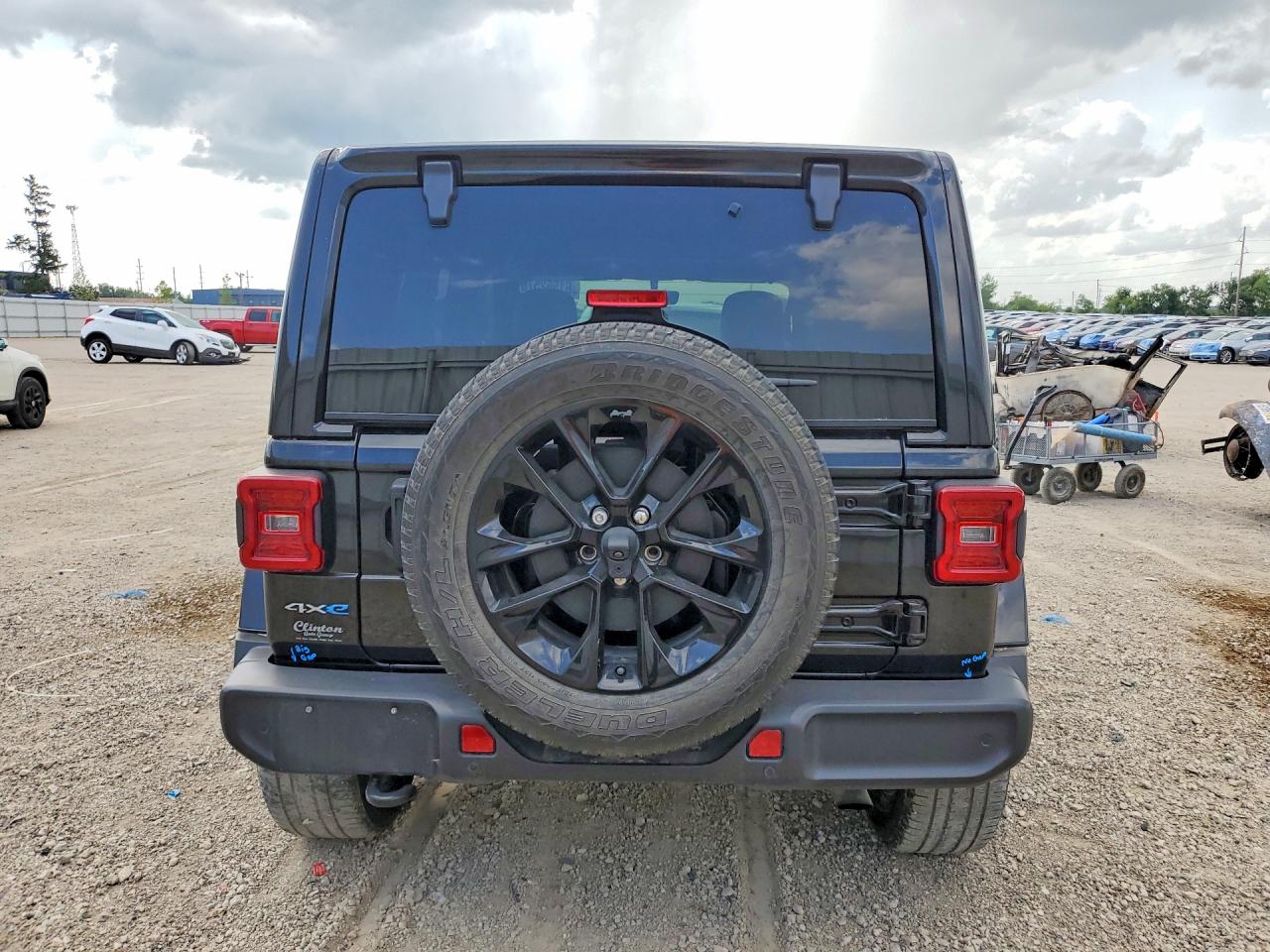 2021 Jeep Wrangler Unlimited Sahara 4xe Черный vin: 1C4JJXP62MW699056