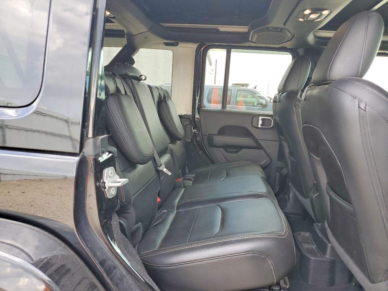 2021 Jeep Wrangler Unlimited Sahara 4xe Черный vin: 1C4JJXP62MW699056