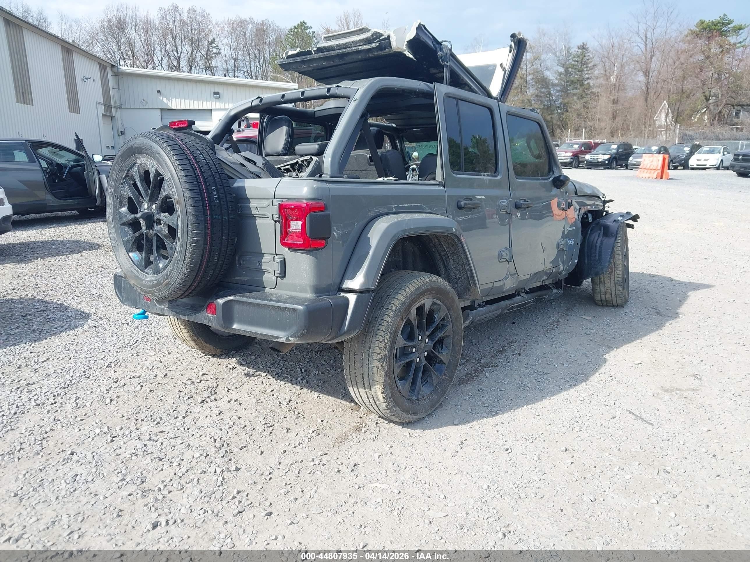 2023 Jeep Wrangler 4xe Sahara 4x4 Gray vin: 1C4JJXP63PW556962