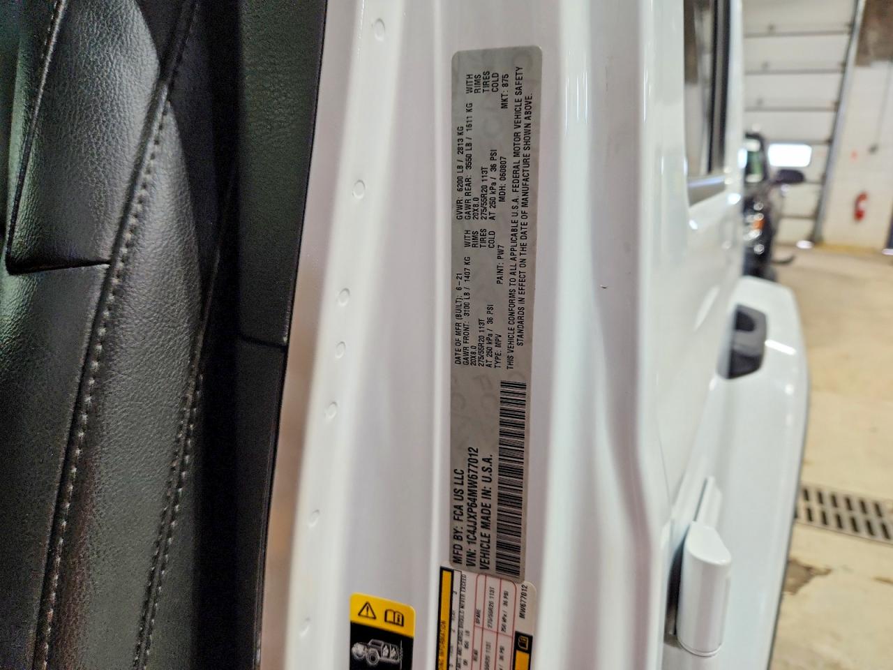 2021 Jeep Wrangler Unlimited Sahara 4xe White vin: 1C4JJXP64MW677012