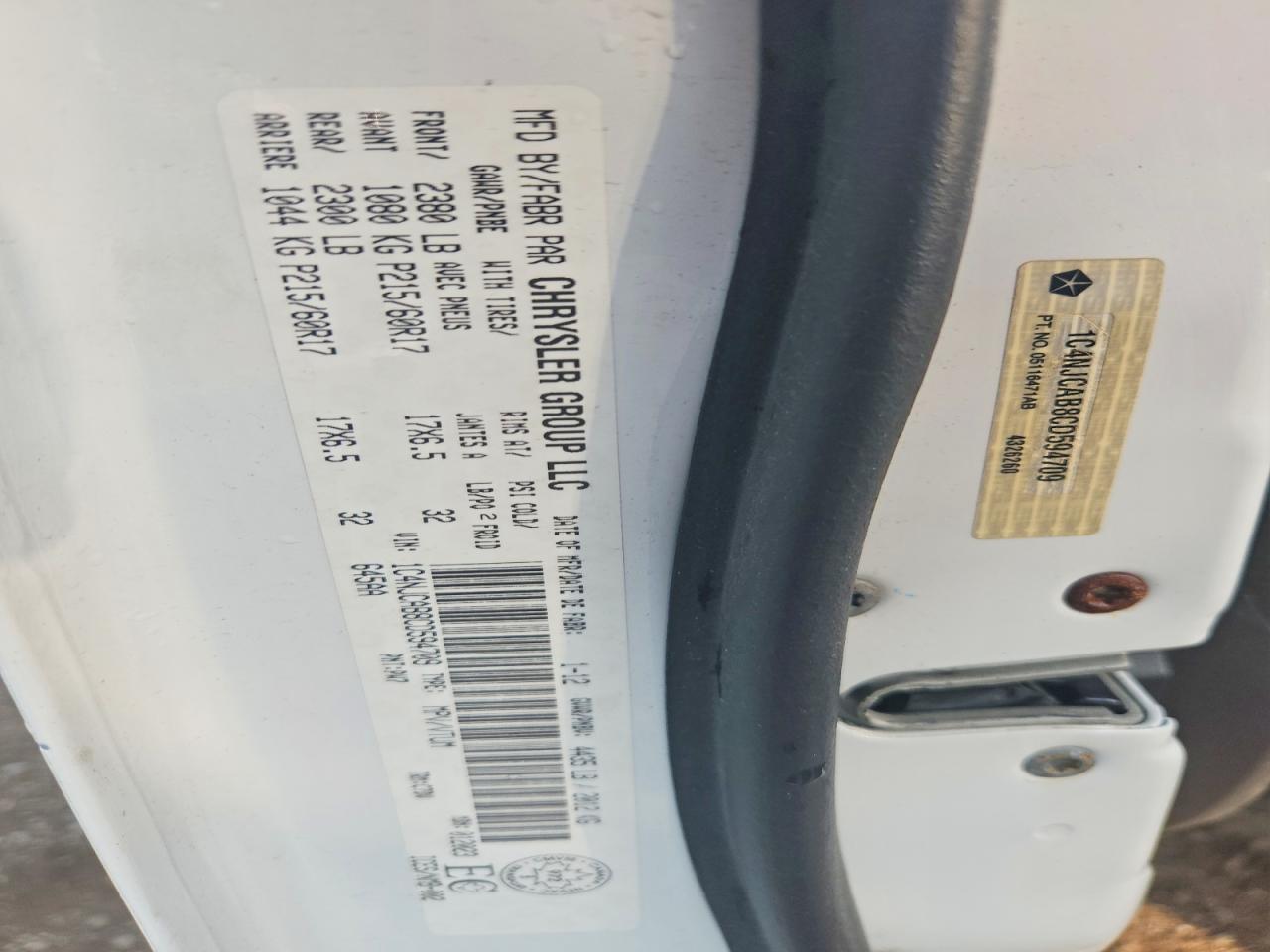 2012 Jeep Compass White vin: 1C4NJCAB8CD594709