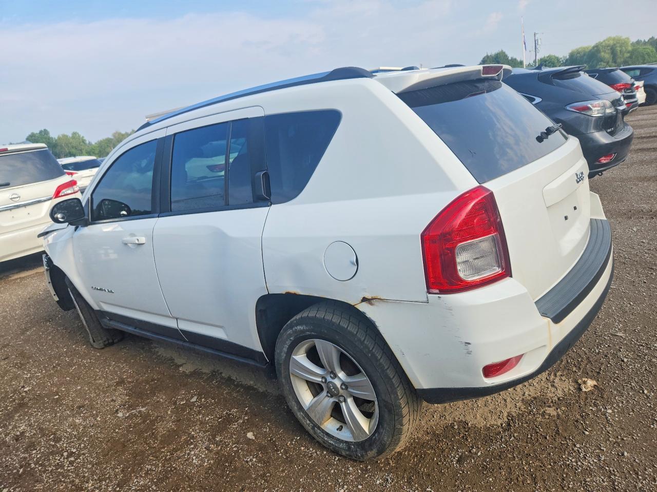 2012 Jeep Compass White vin: 1C4NJCAB8CD594709