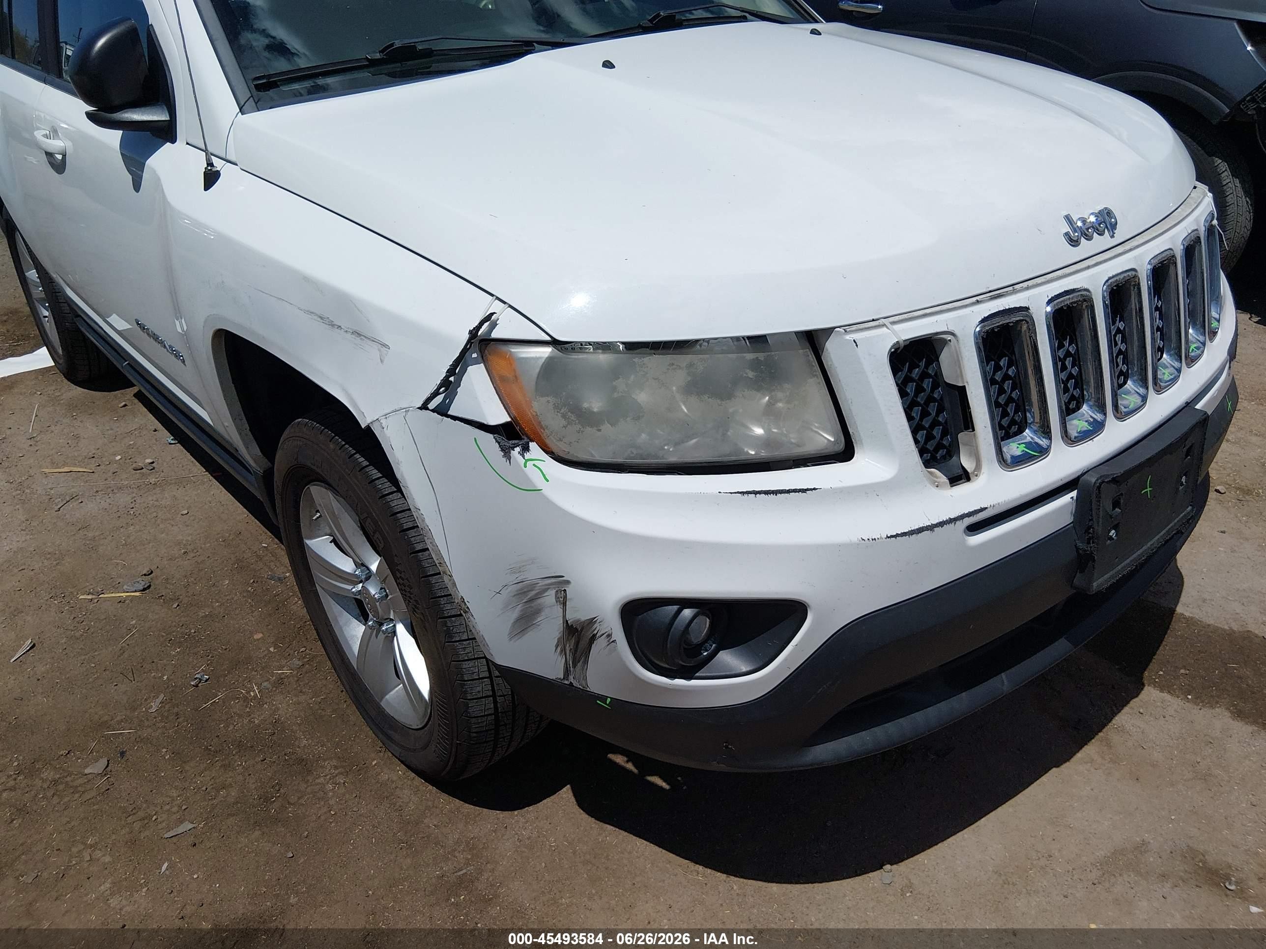 2012 Jeep Compass Sport White vin: 1C4NJCBA0CD606065