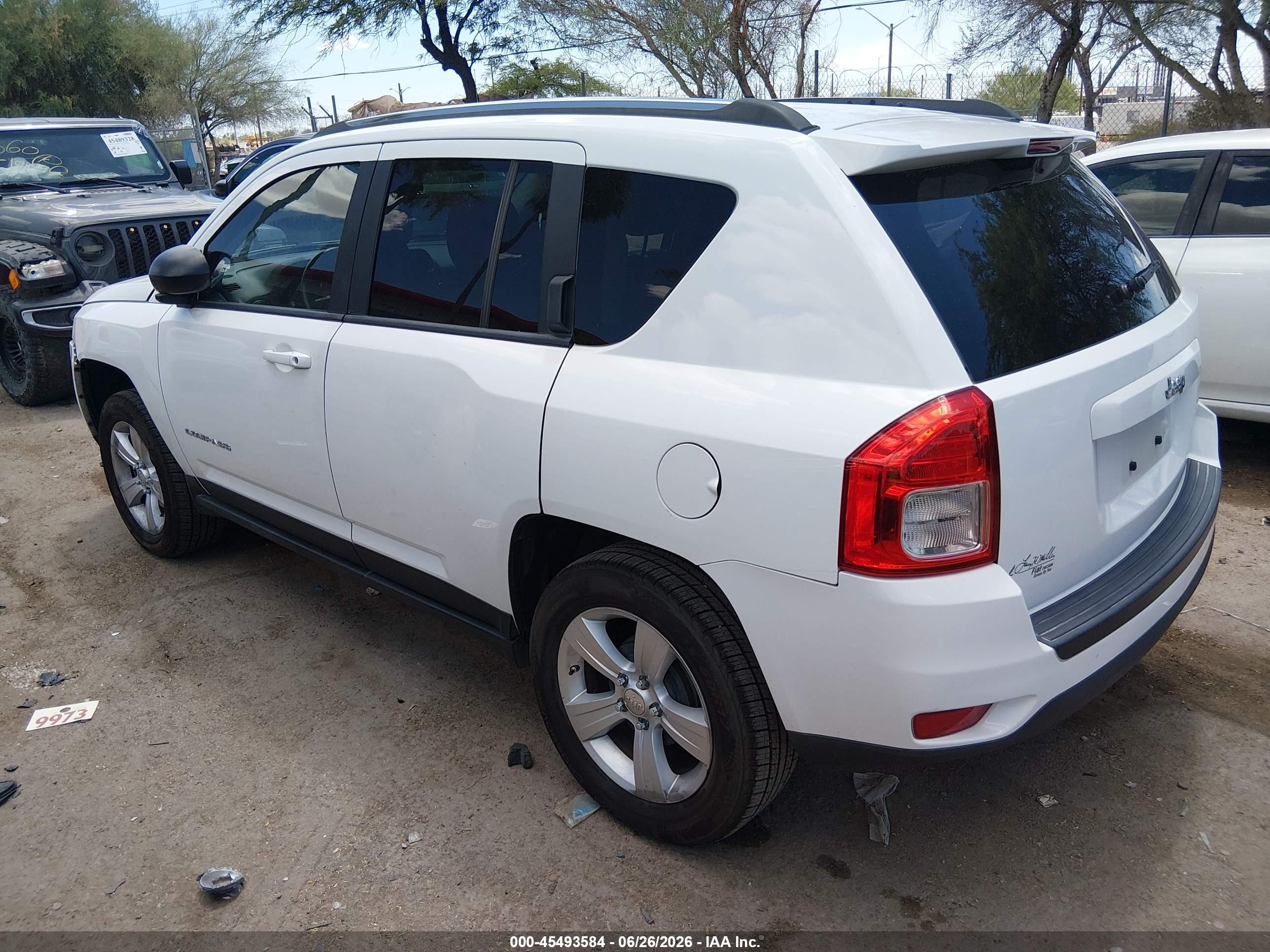 2012 Jeep Compass Sport White vin: 1C4NJCBA0CD606065