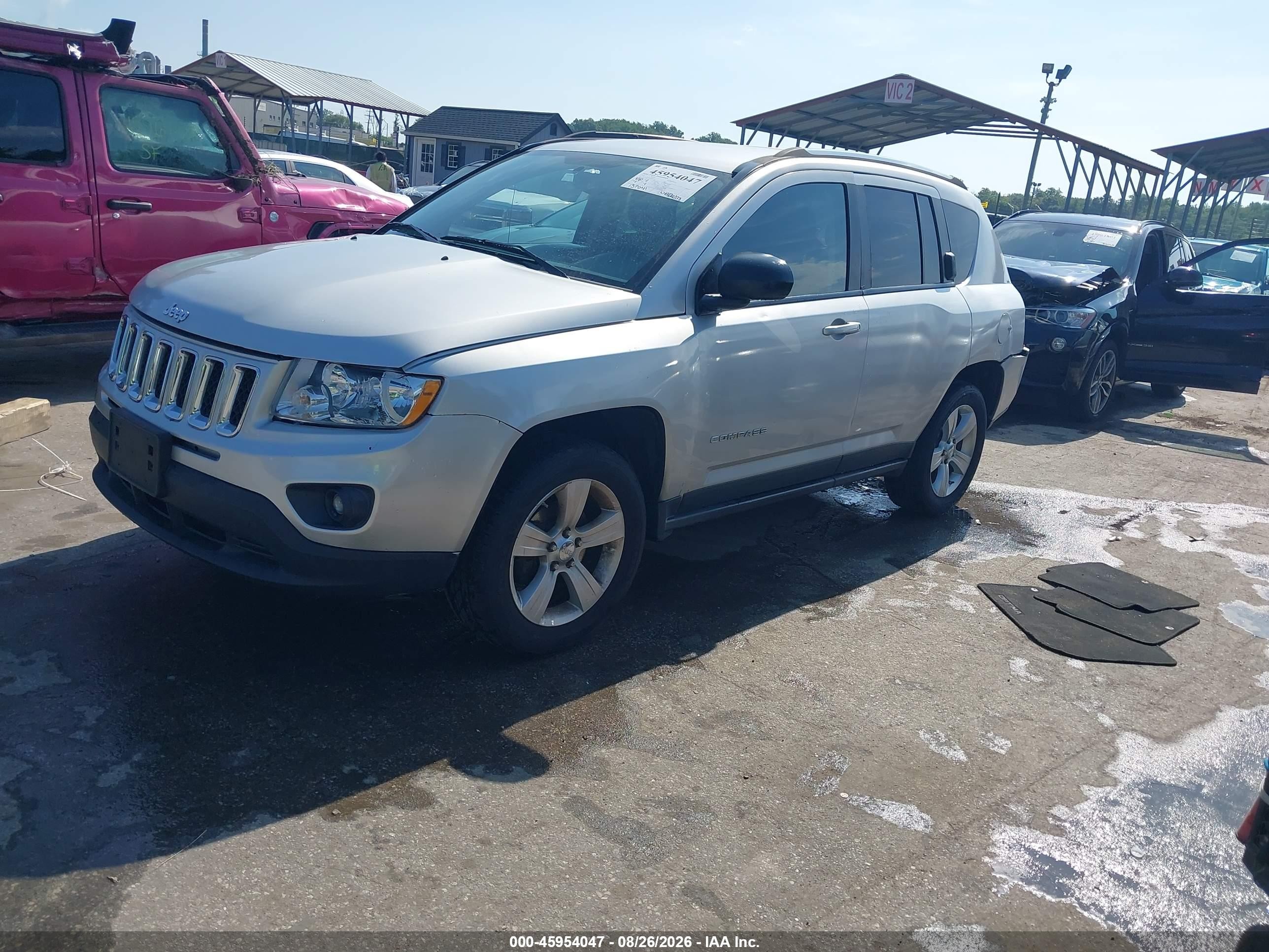 2012 Jeep Compass Sport Серебряный vin: 1C4NJCBA0CD620225