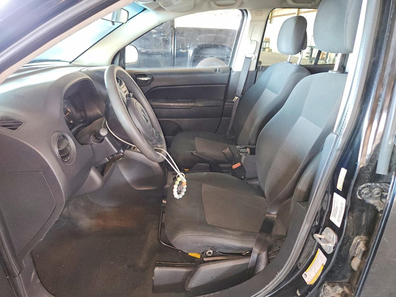 2014 Jeep Compass Black vin: 1C4NJCBA0ED573832