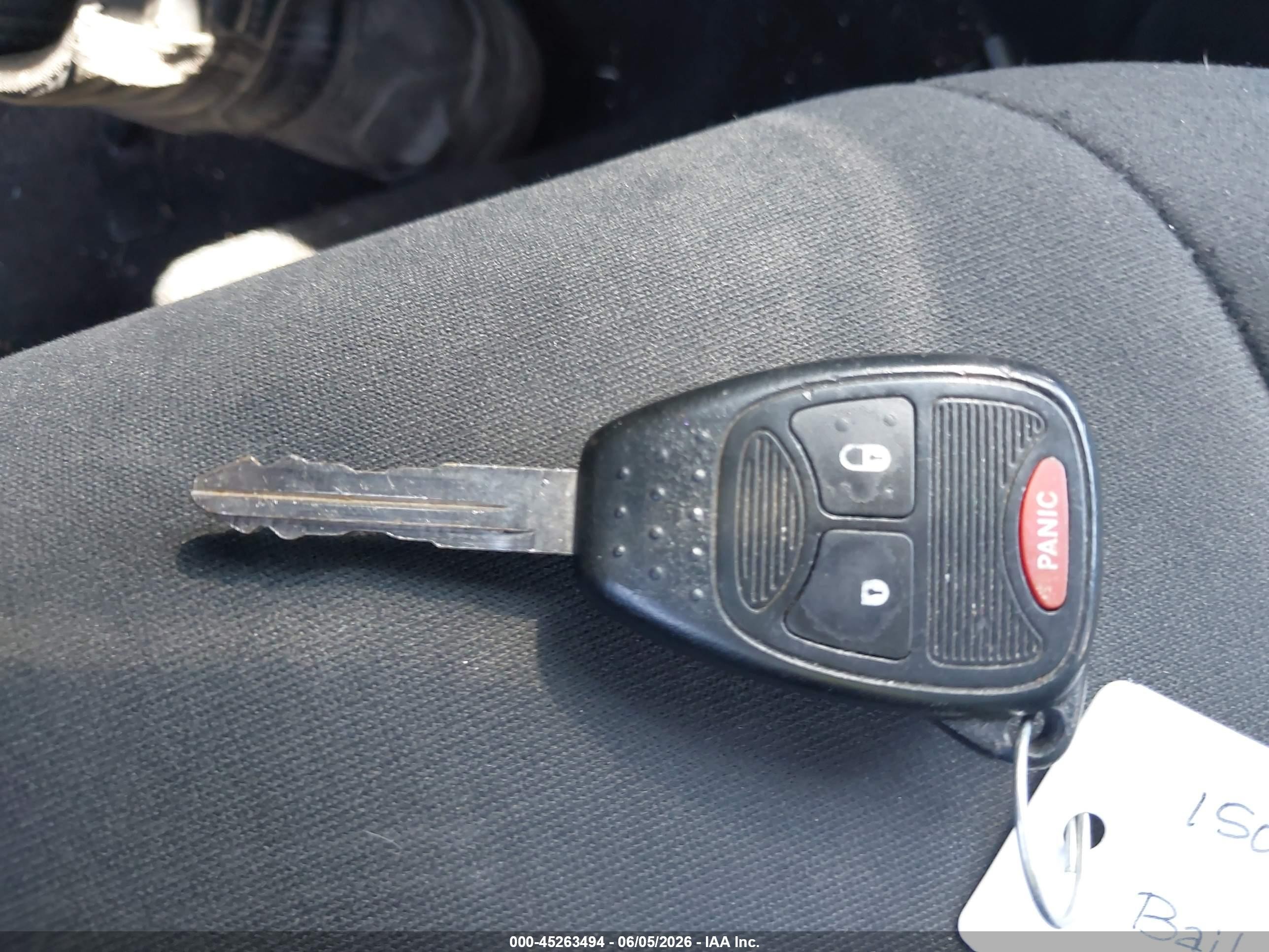 2014 Jeep Compass Sport Серебряный vin: 1C4NJCBA0ED882832