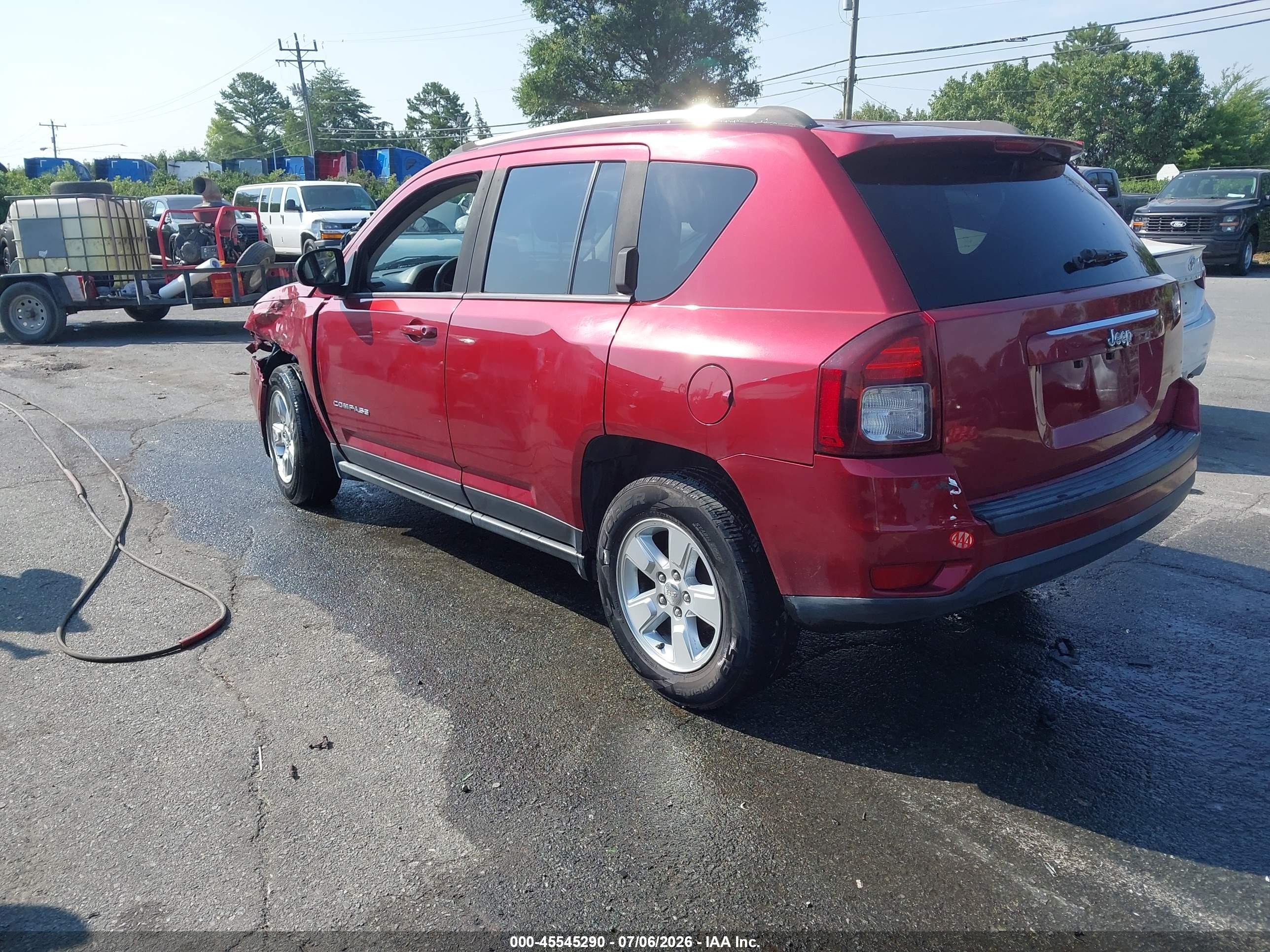 2015 Jeep Compass Sport Красный vin: 1C4NJCBA0FD170659