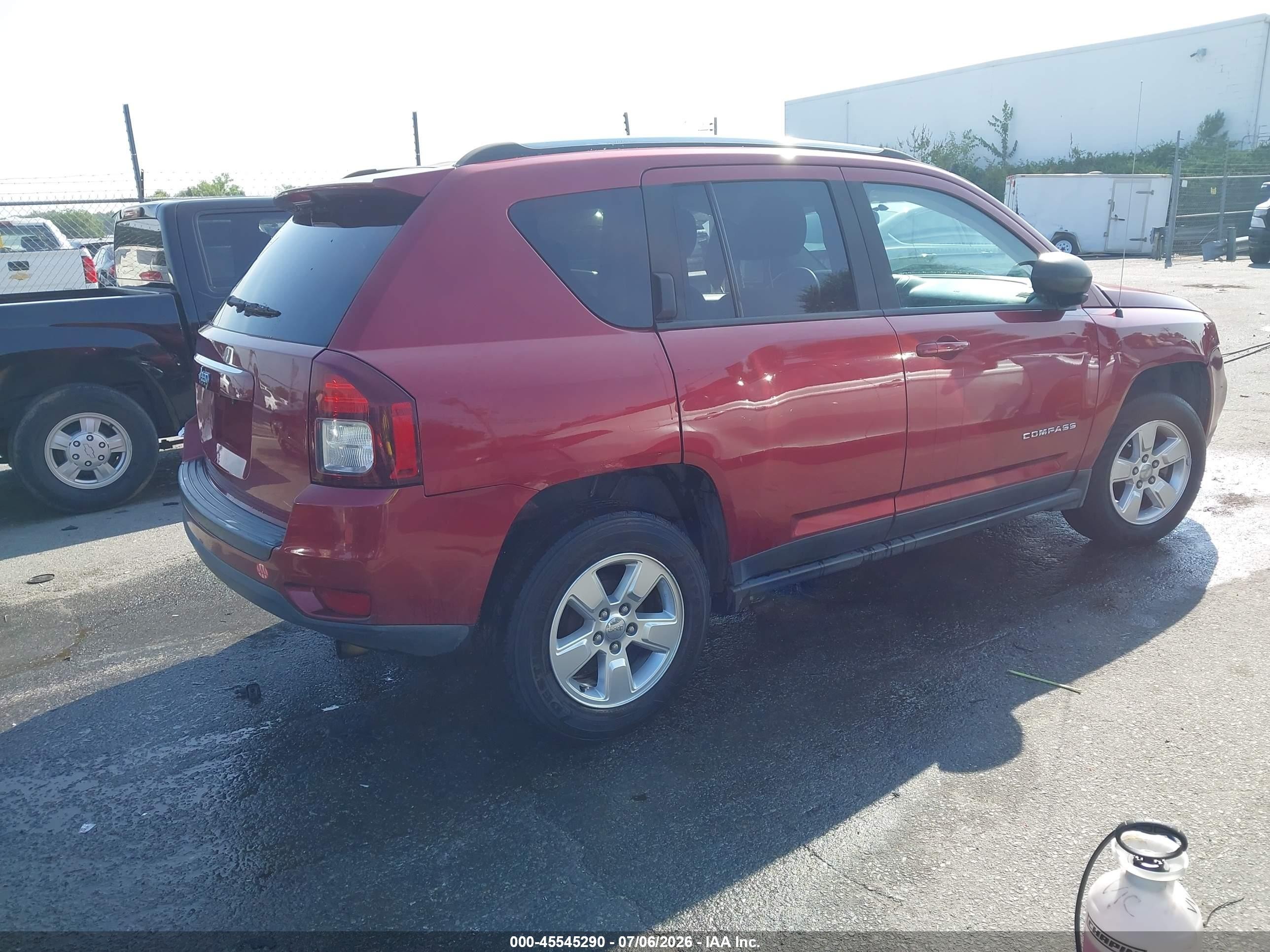 2015 Jeep Compass Sport Красный vin: 1C4NJCBA0FD170659