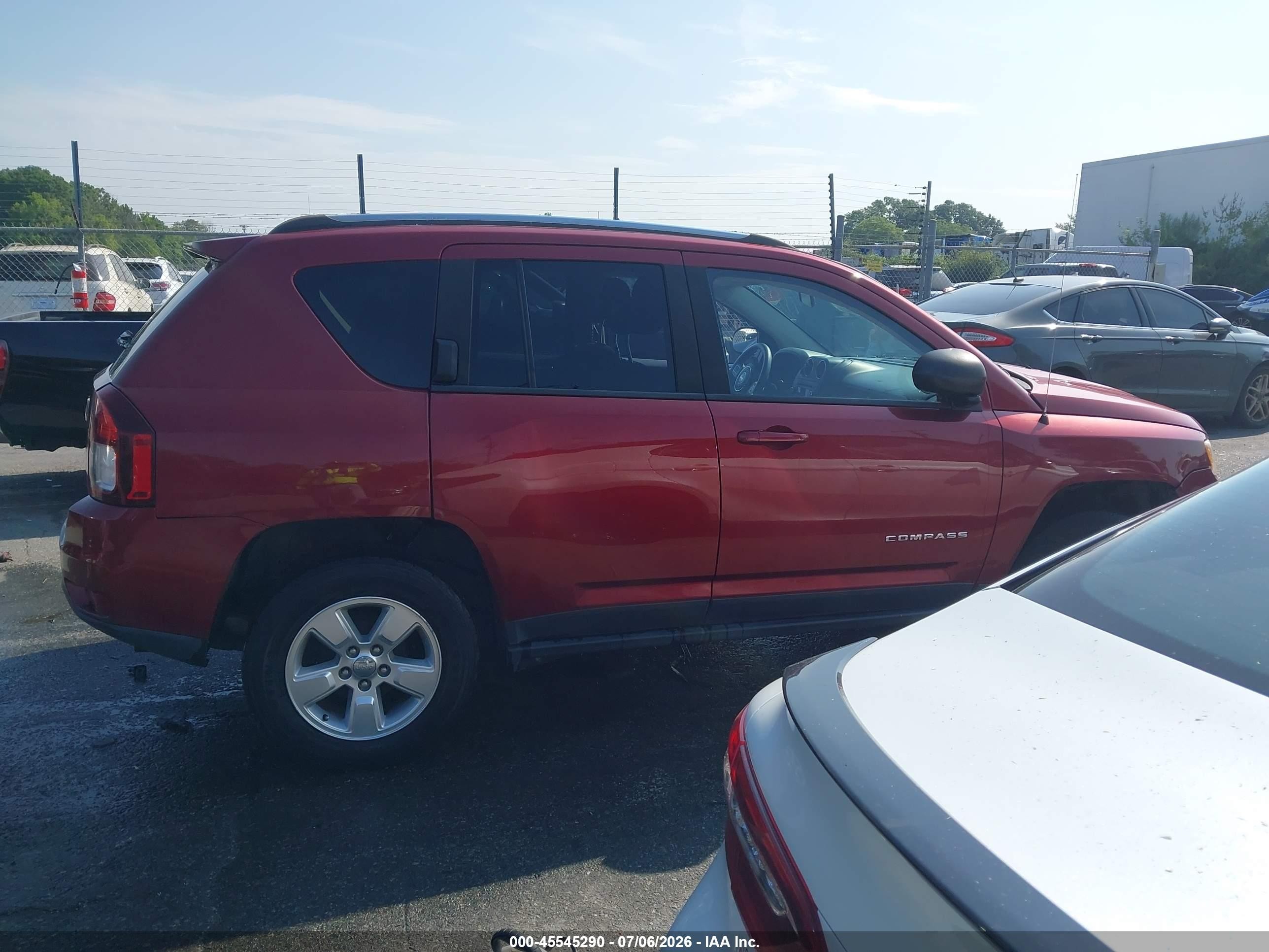2015 Jeep Compass Sport Красный vin: 1C4NJCBA0FD170659